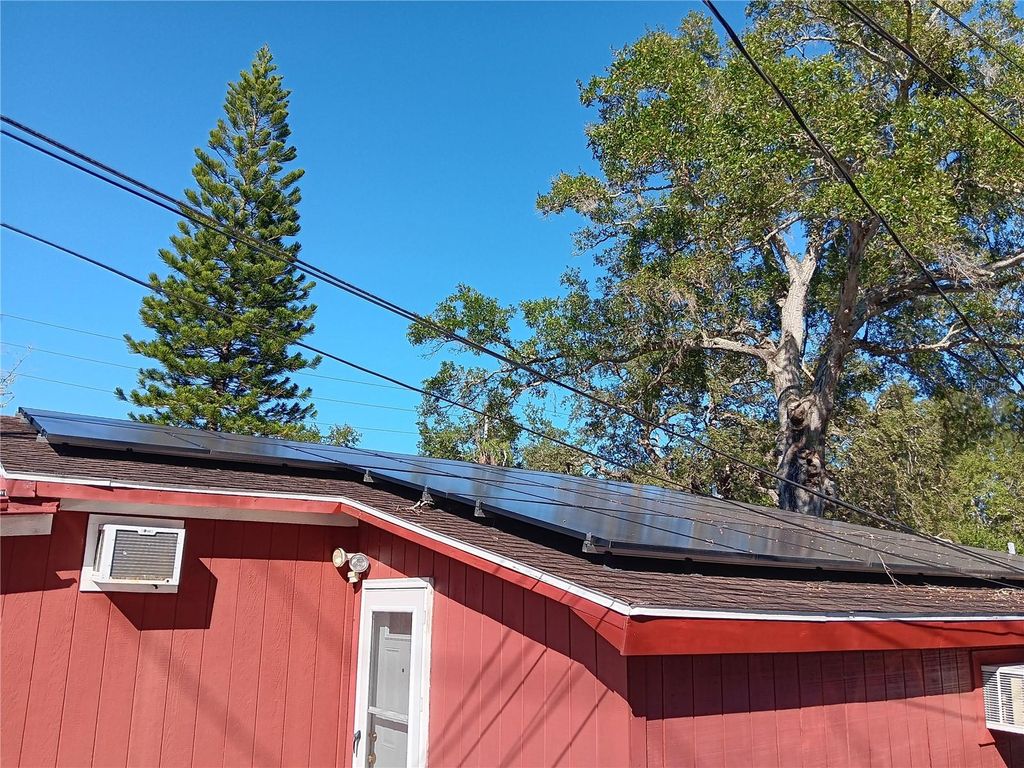 Photo of 374 3rd Street NW, Largo, FL 33770 (MLS # TB8441760)