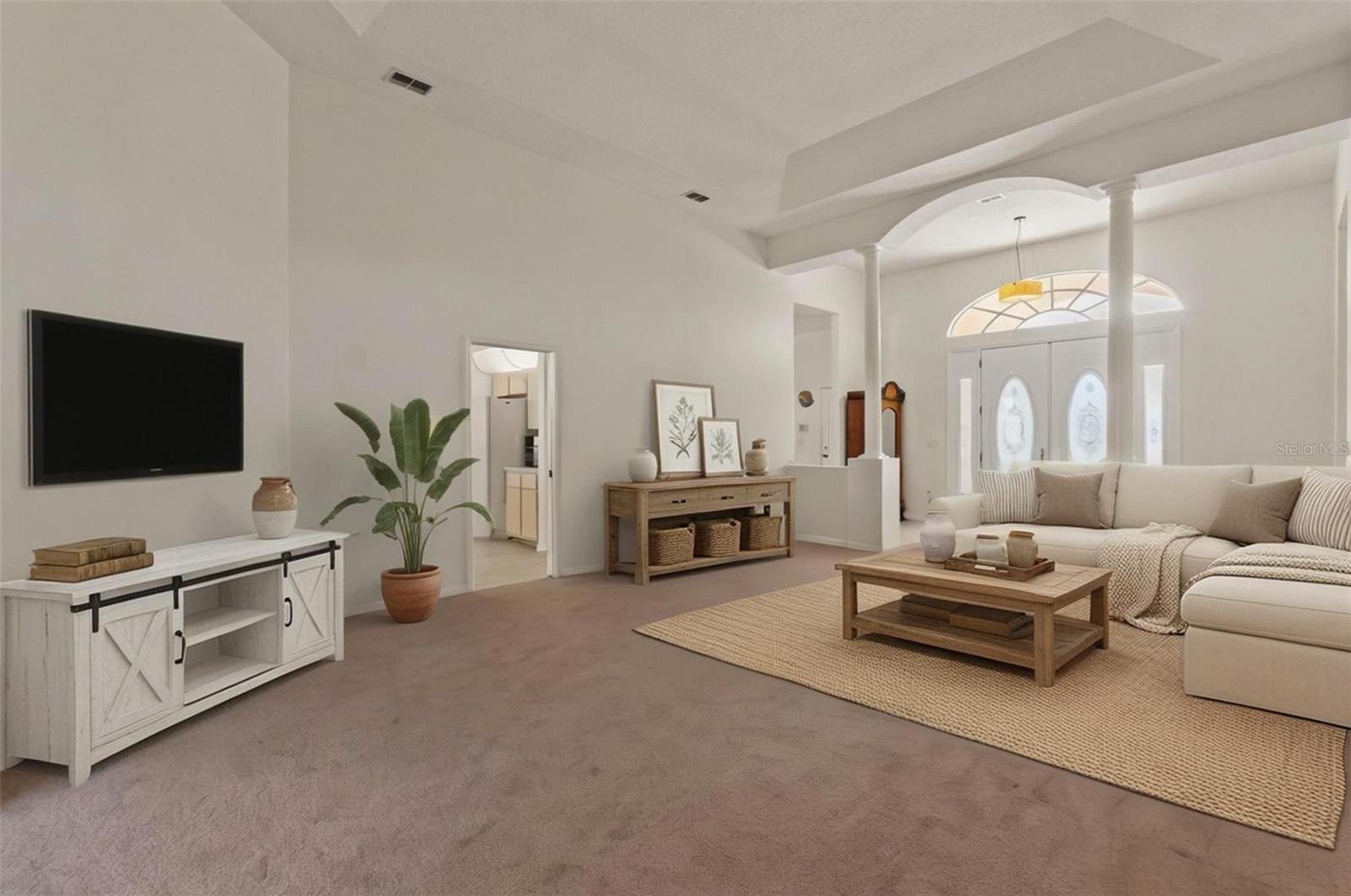 ROYAL HIGHLANDS - Residential