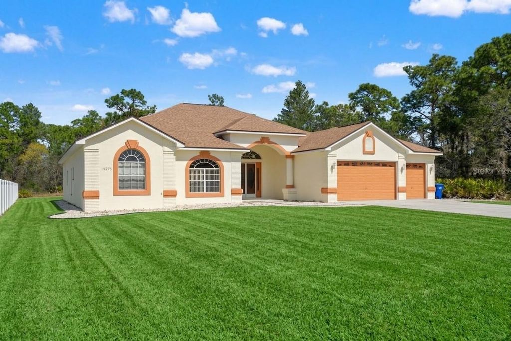 Photo of 11275 Furley Avenue, Weeki Wachee, FL 34613 (MLS # W7883644)