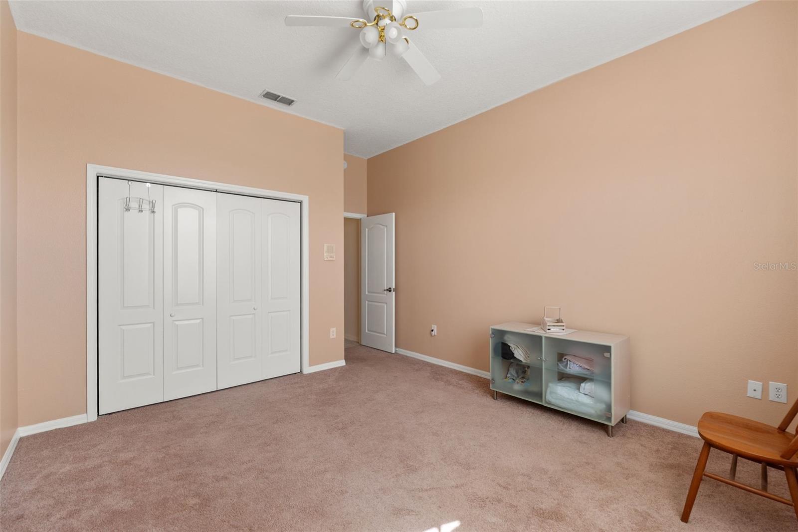 ROYAL HIGHLANDS - Residential