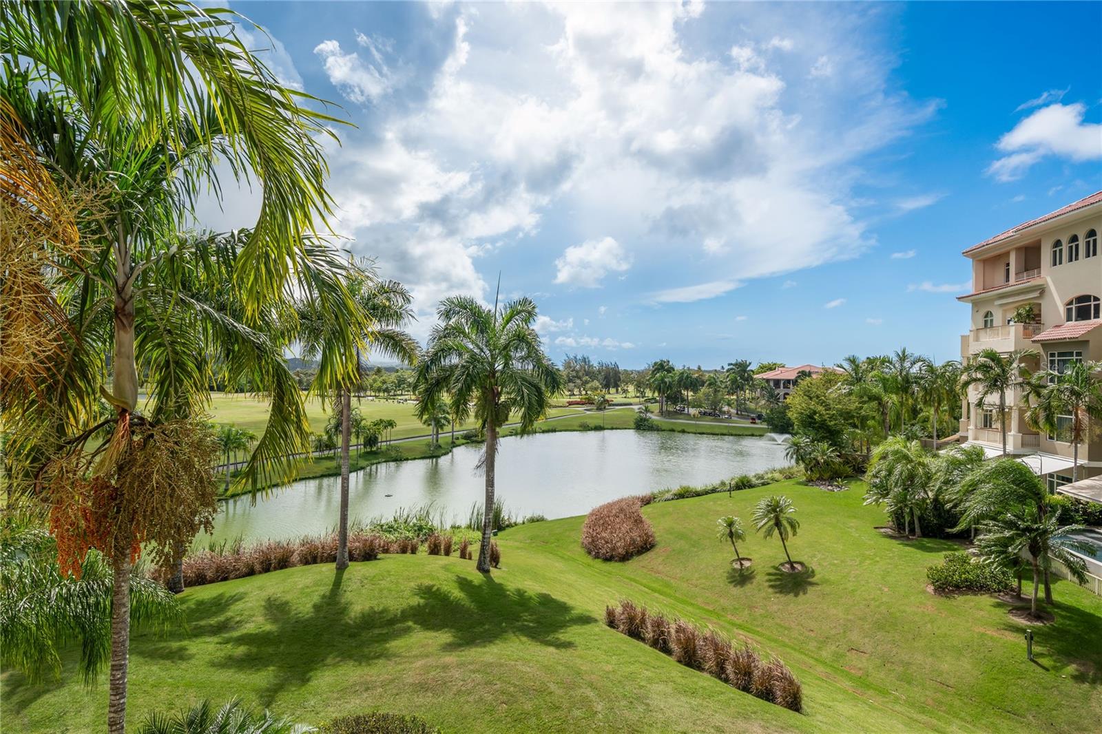 PLANTATION VILLAGE II AT DORADO BEACH - Residential