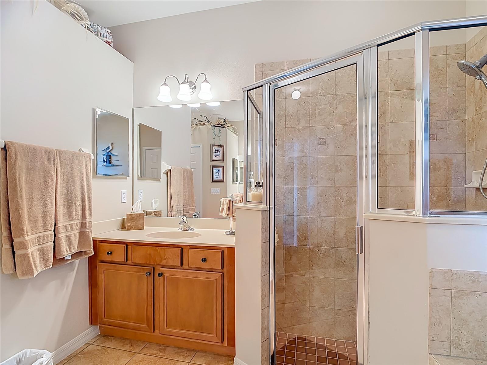 ESTATES AUBURNDALE PH 02 - Residential