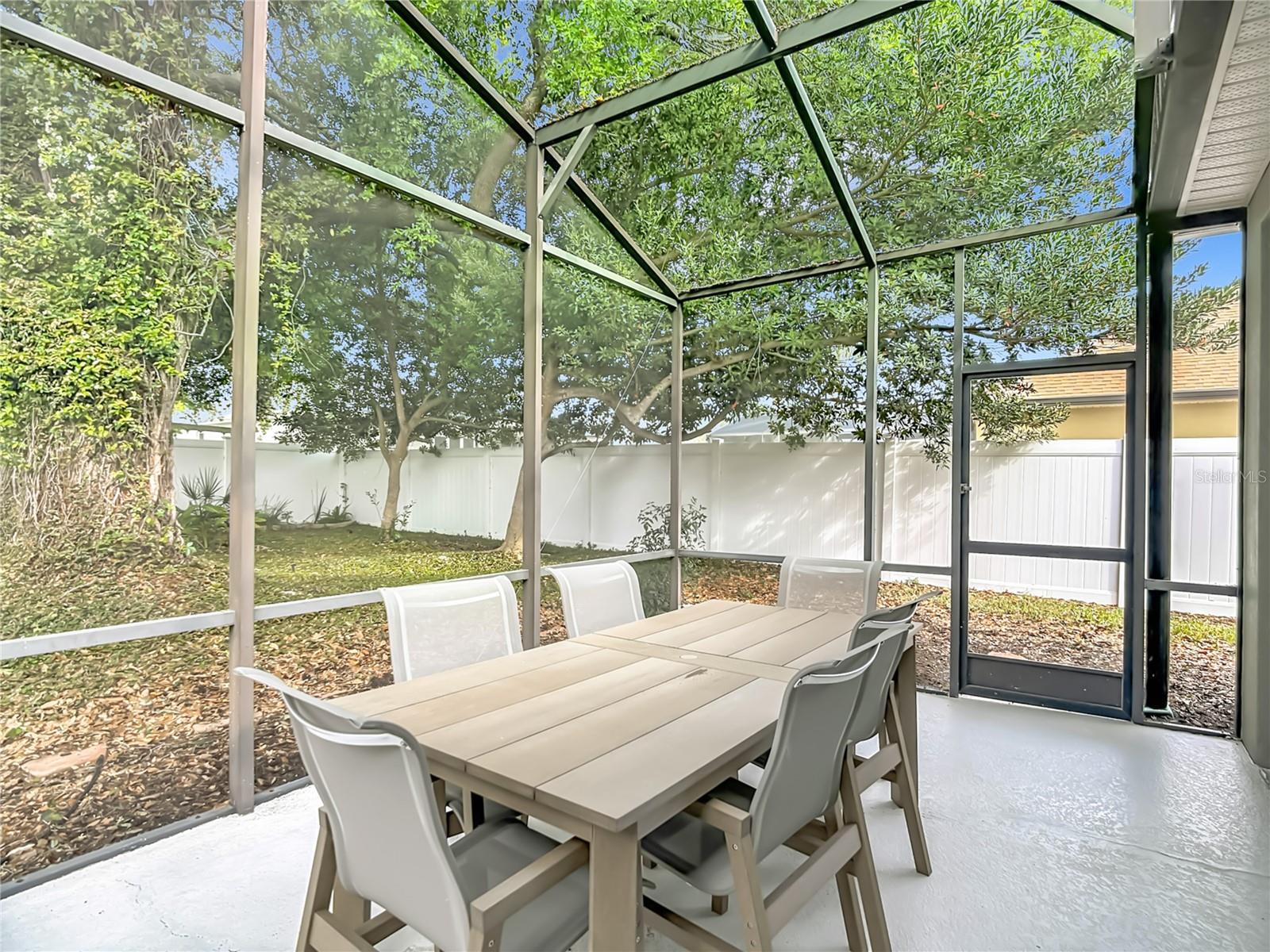 ESTATES AUBURNDALE PH 02 - Residential