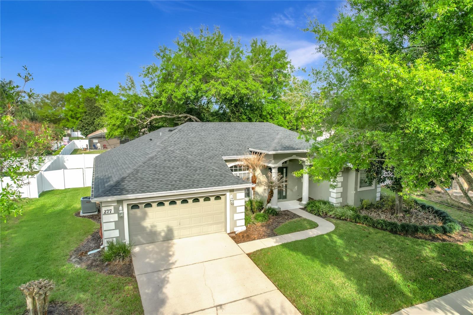 ESTATES AUBURNDALE PH 02 - Residential