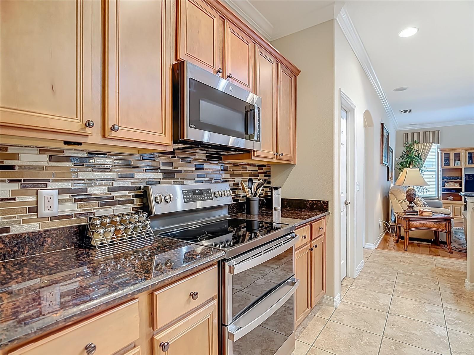 ESTATES AUBURNDALE PH 02 - Residential