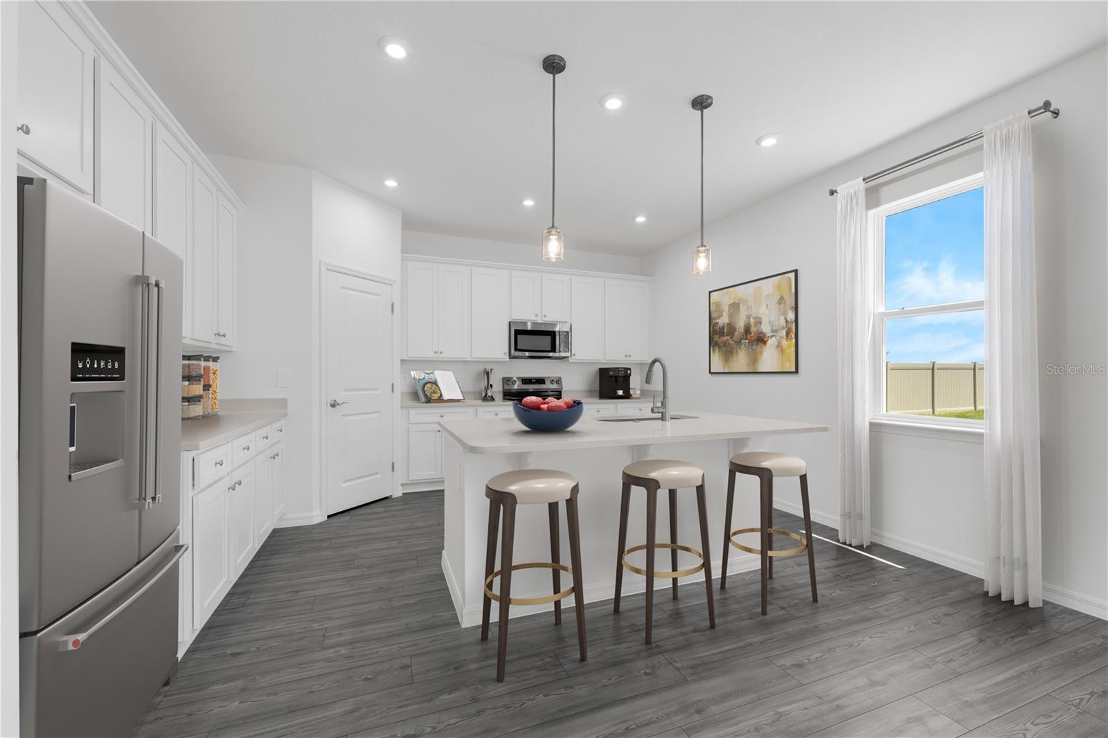 SILVER LAKE POINTE - Residential