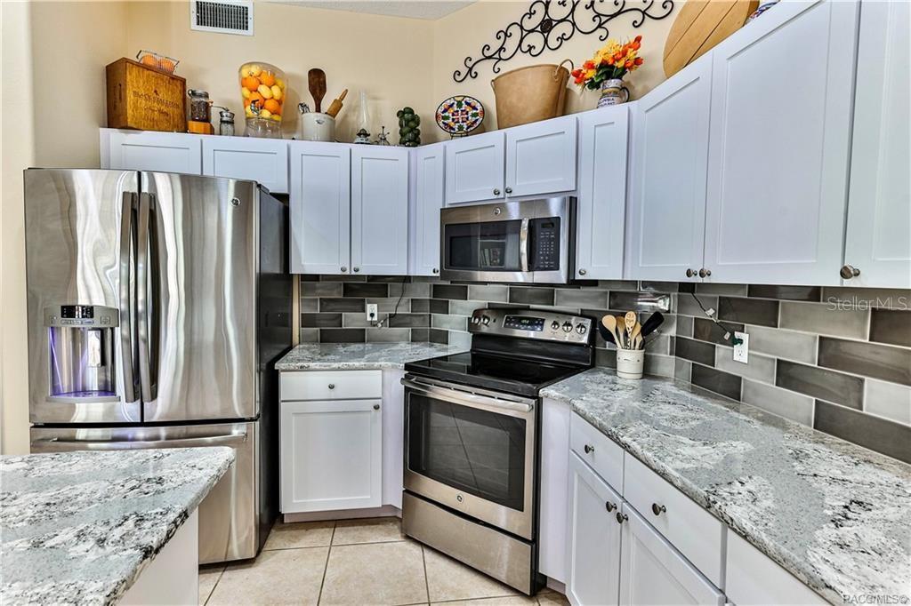 PINE RIDGE UNIT 03 - Residential