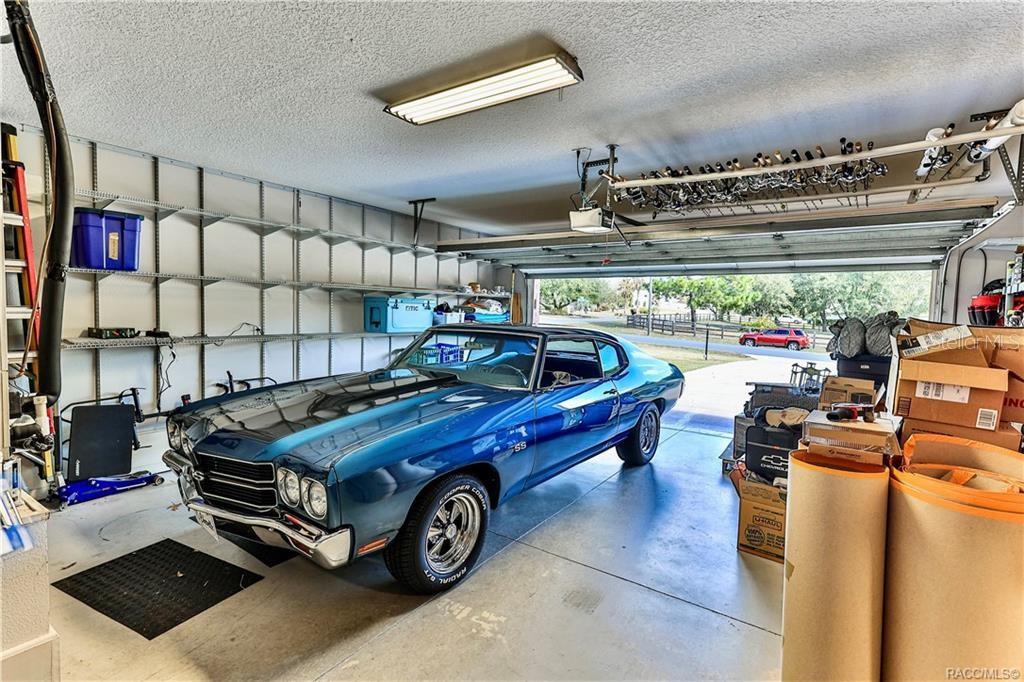 PINE RIDGE UNIT 03 - Residential