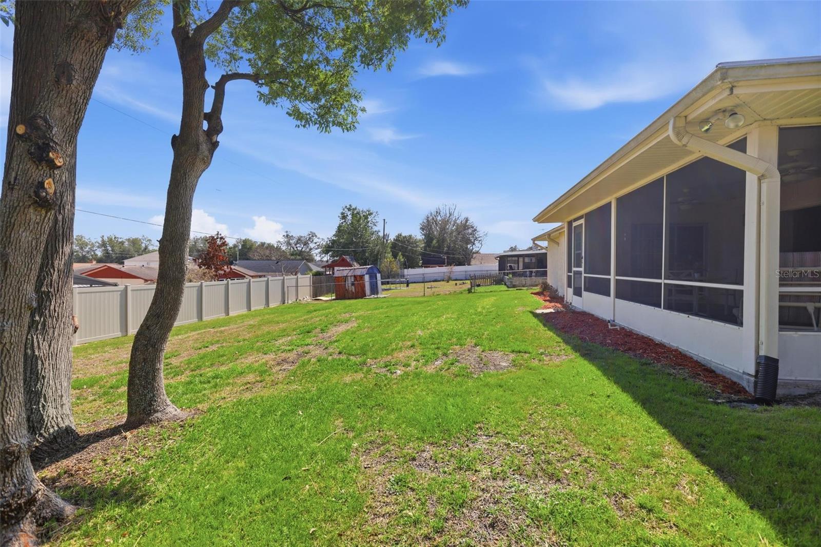 DELTONA LAKES UNIT 08 - Residential