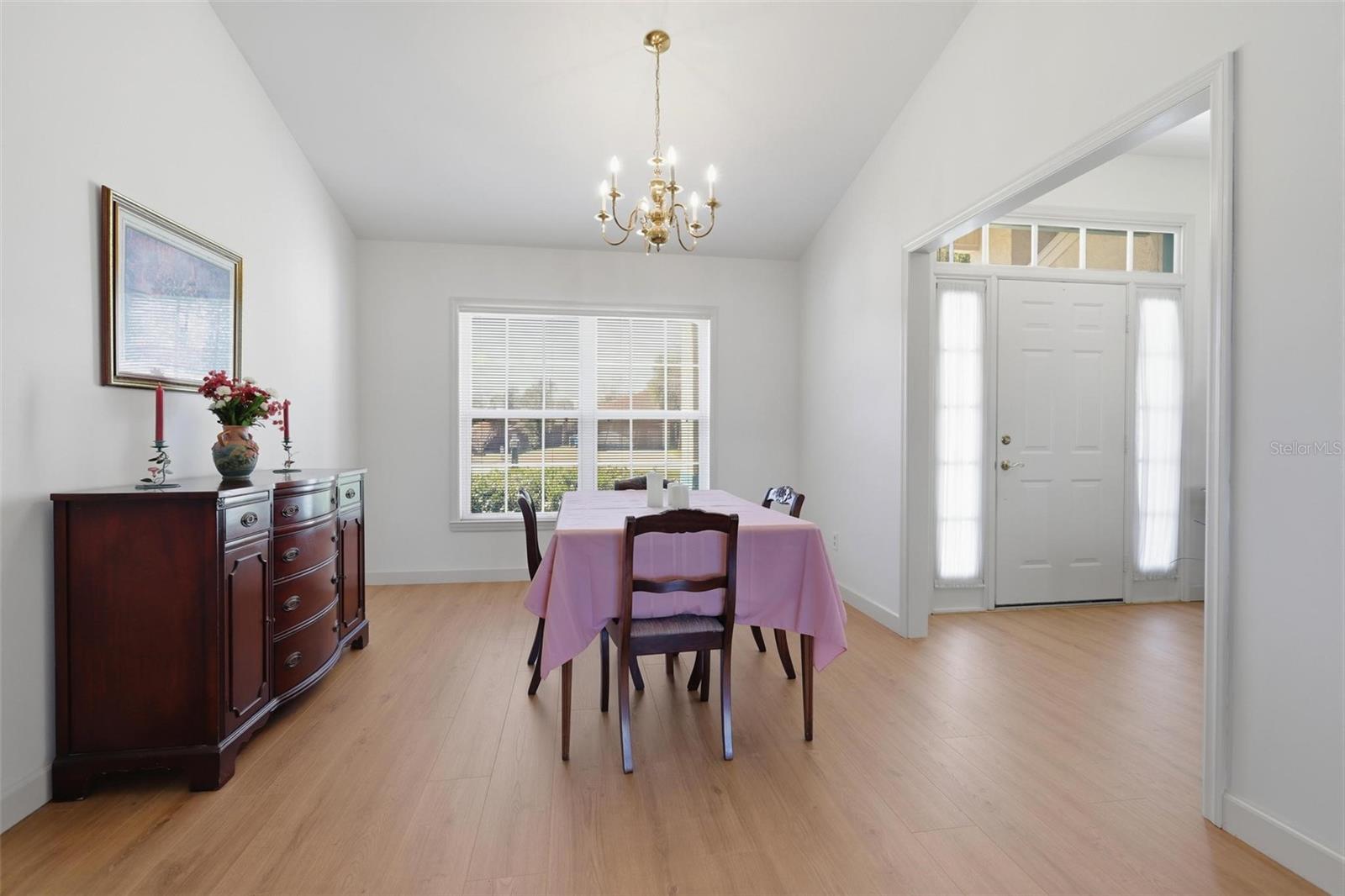 DELTONA LAKES UNIT 08 - Residential