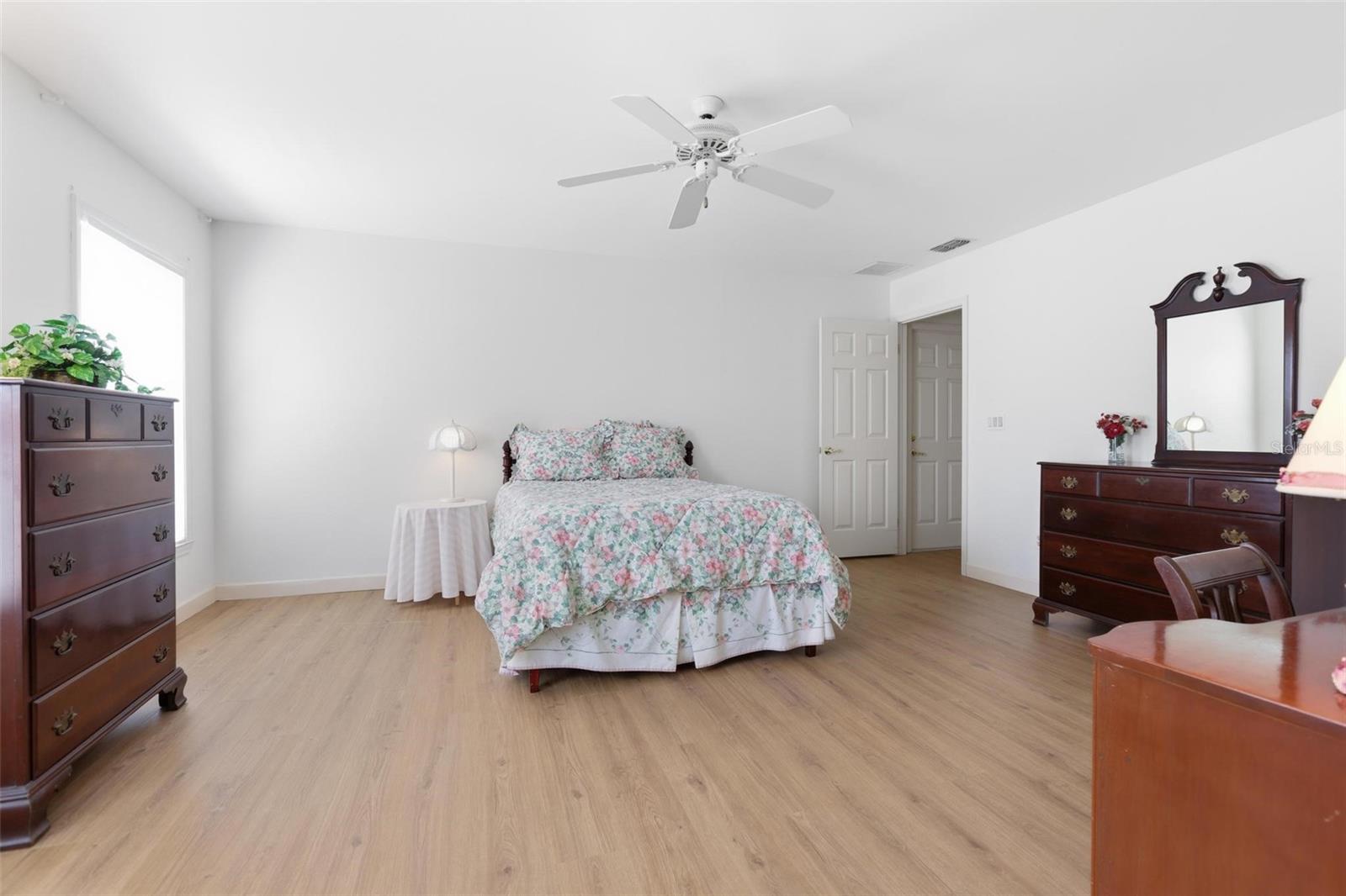 DELTONA LAKES UNIT 08 - Residential