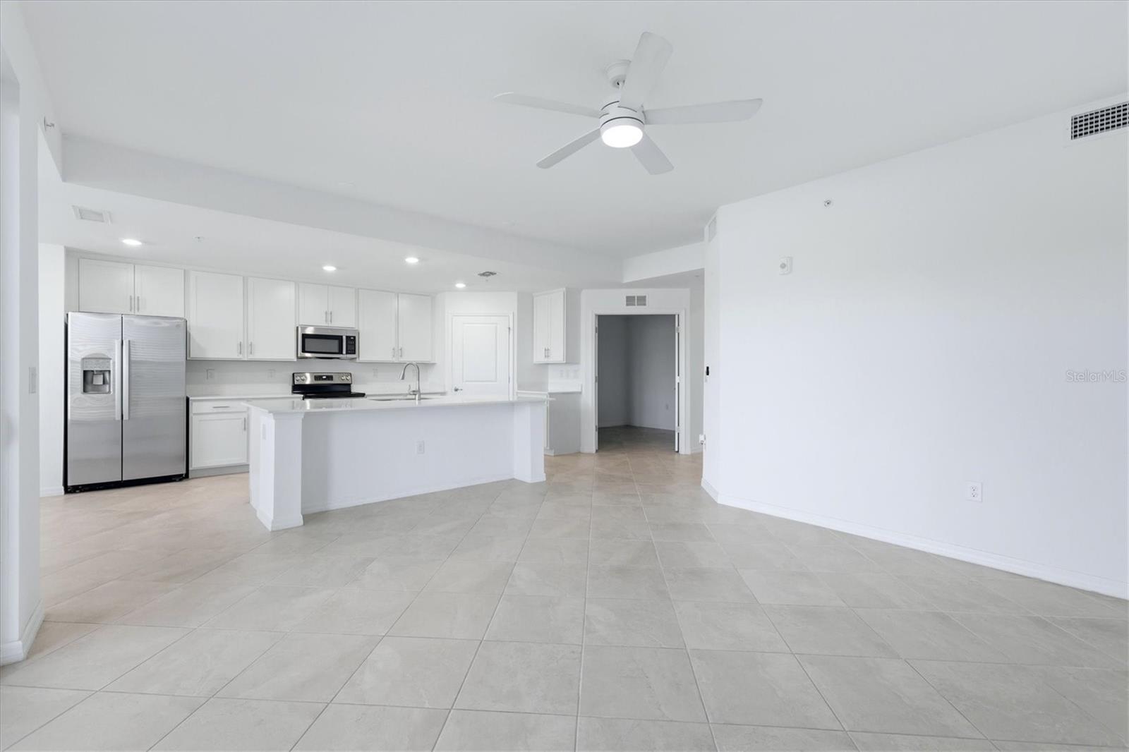 WELLEN PARK GOLF AND COUNTRY CLUB - Residential