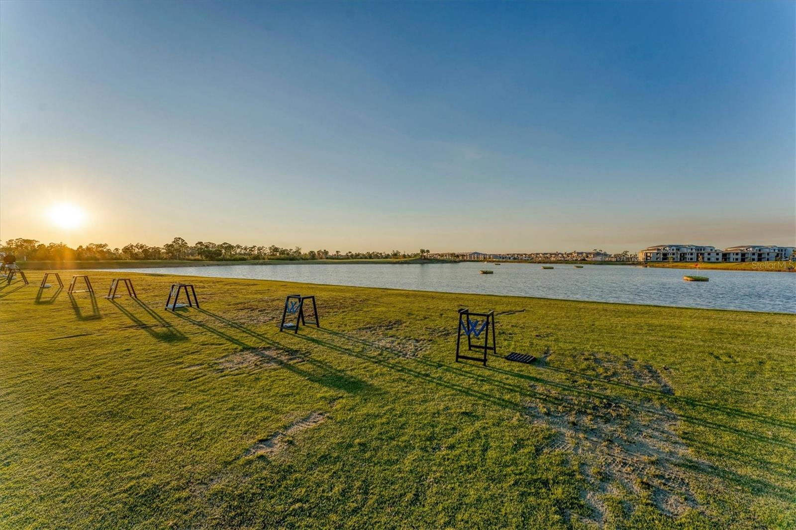 WELLEN PARK GOLF AND COUNTRY CLUB - Residential