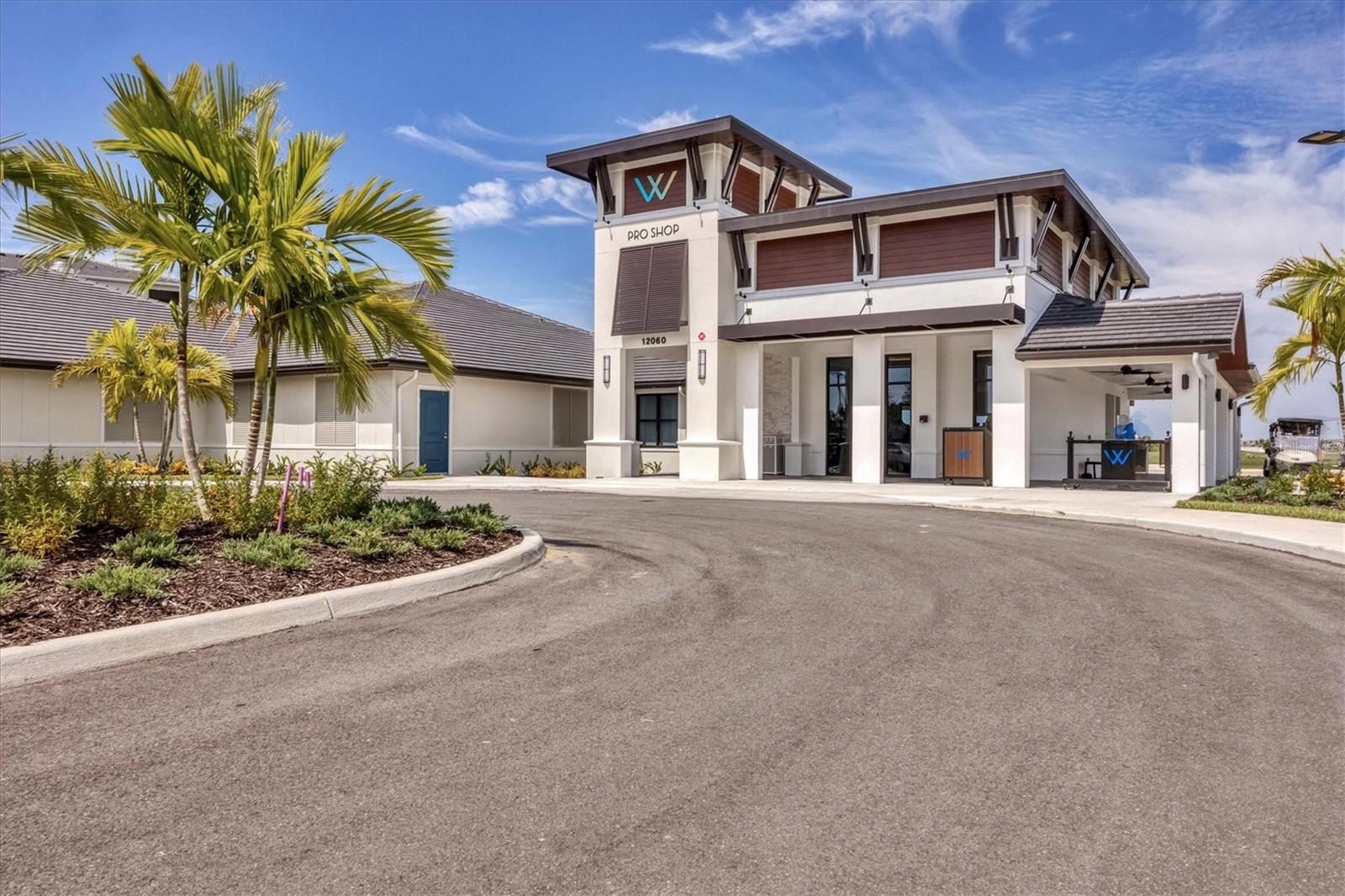 WELLEN PARK GOLF AND COUNTRY CLUB - Residential