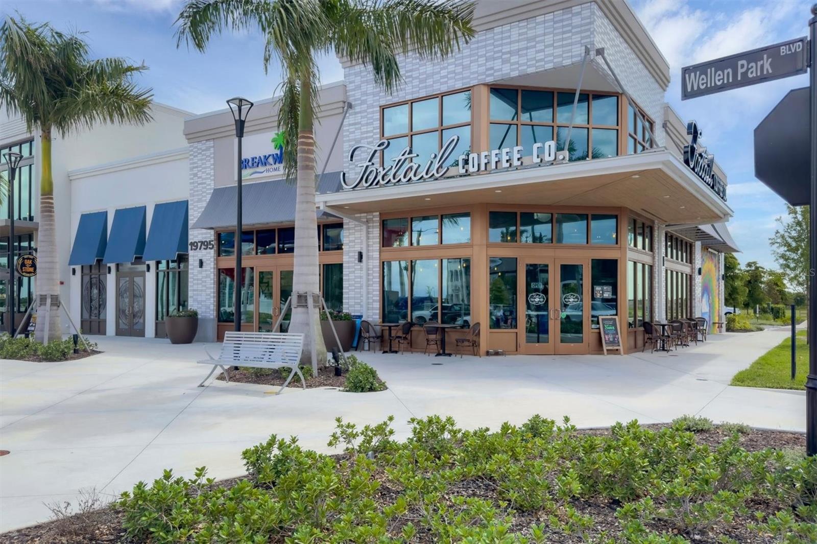 WELLEN PARK GOLF AND COUNTRY CLUB - Residential