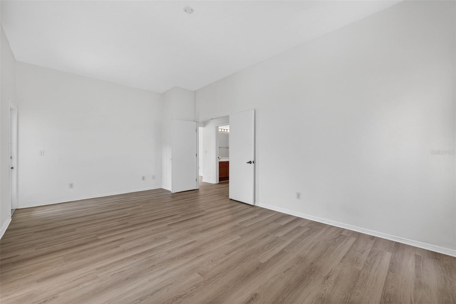 ARBOR RIDGE - Residential