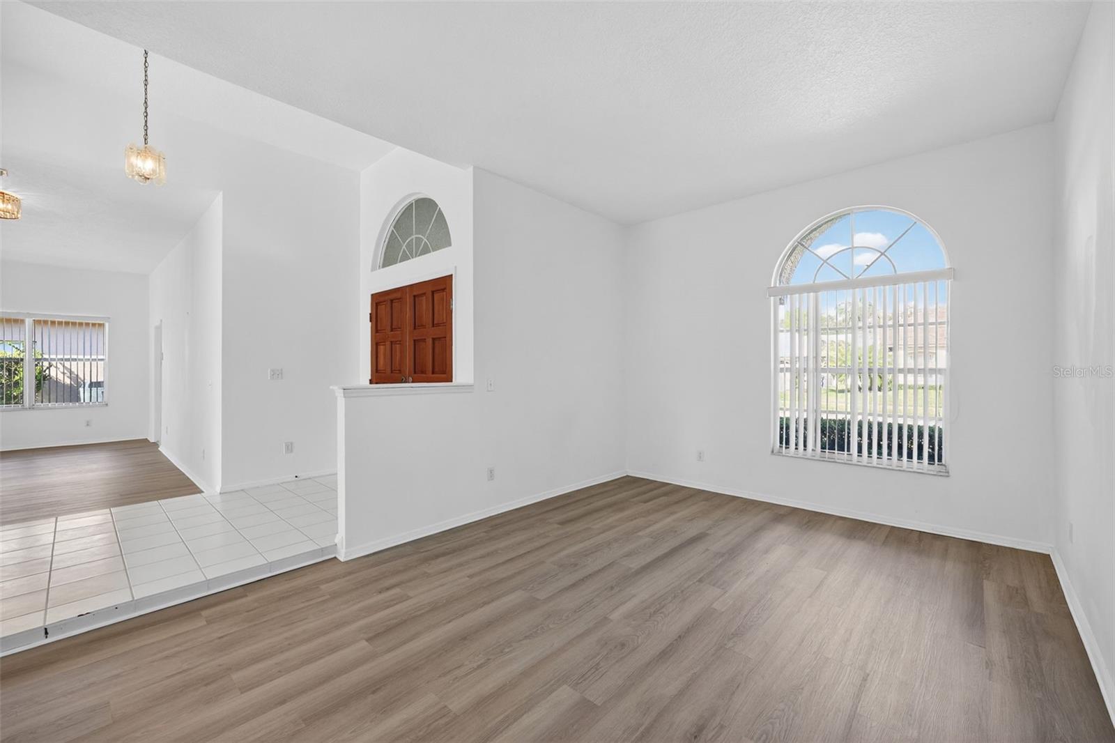 ARBOR RIDGE - Residential