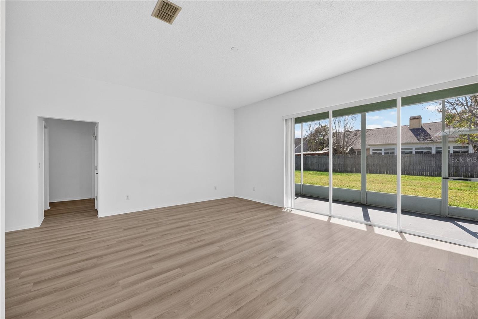 ARBOR RIDGE - Residential