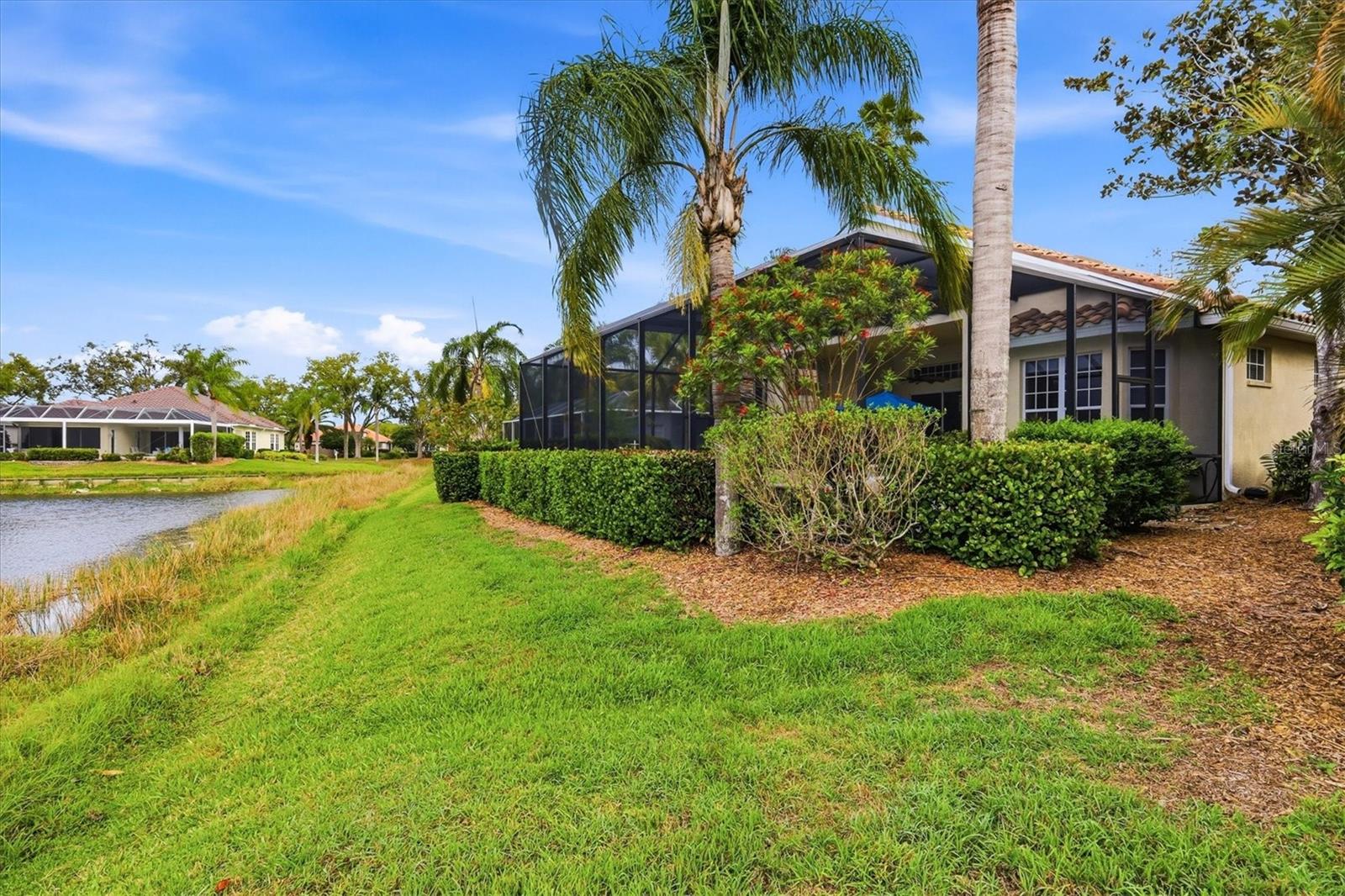 UNIVERSITY PARK COUNTRY CLUB - Residential