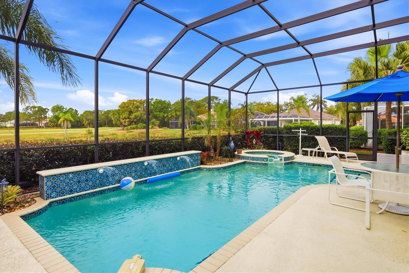 UNIVERSITY PARK COUNTRY CLUB - Residential