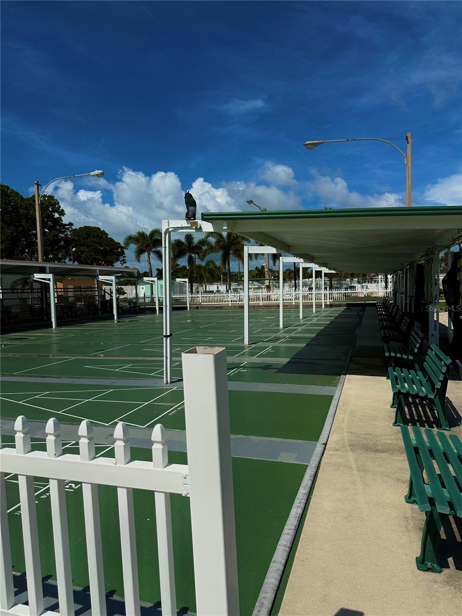 TRI-PAR ESTATES - Residential