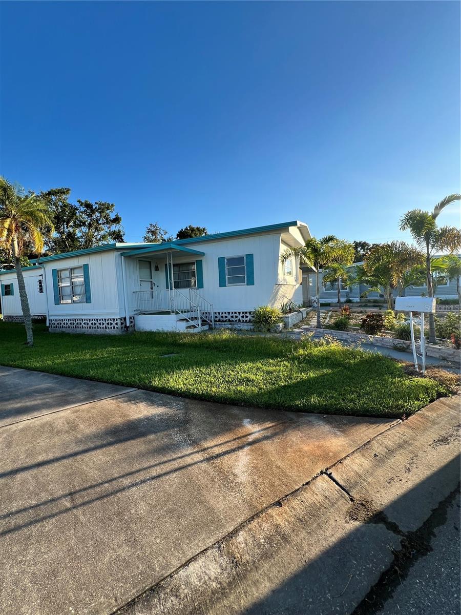 TRI-PAR ESTATES - Residential