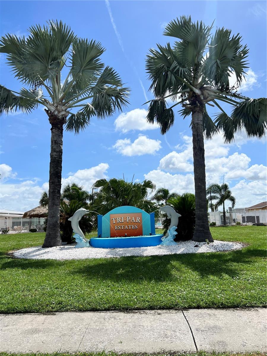 TRI-PAR ESTATES - Residential