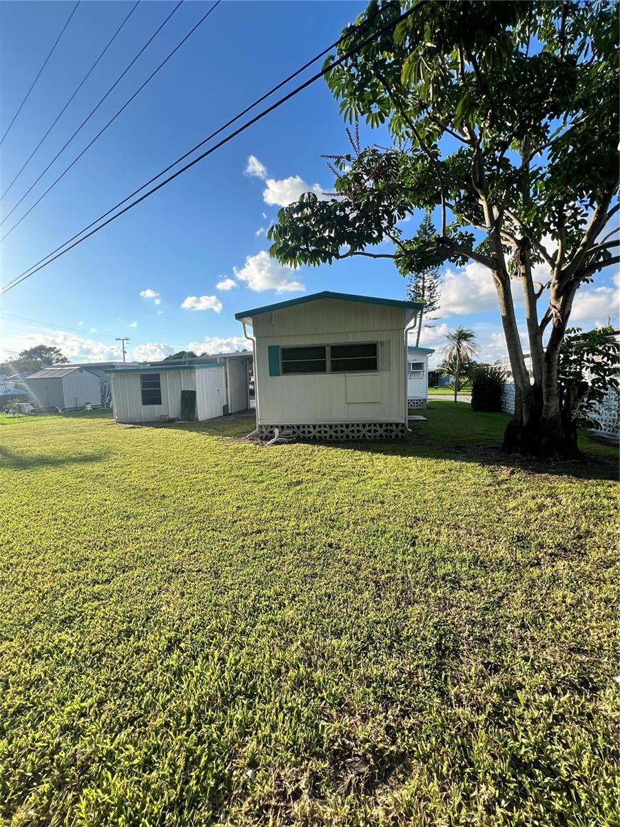 TRI-PAR ESTATES - Residential