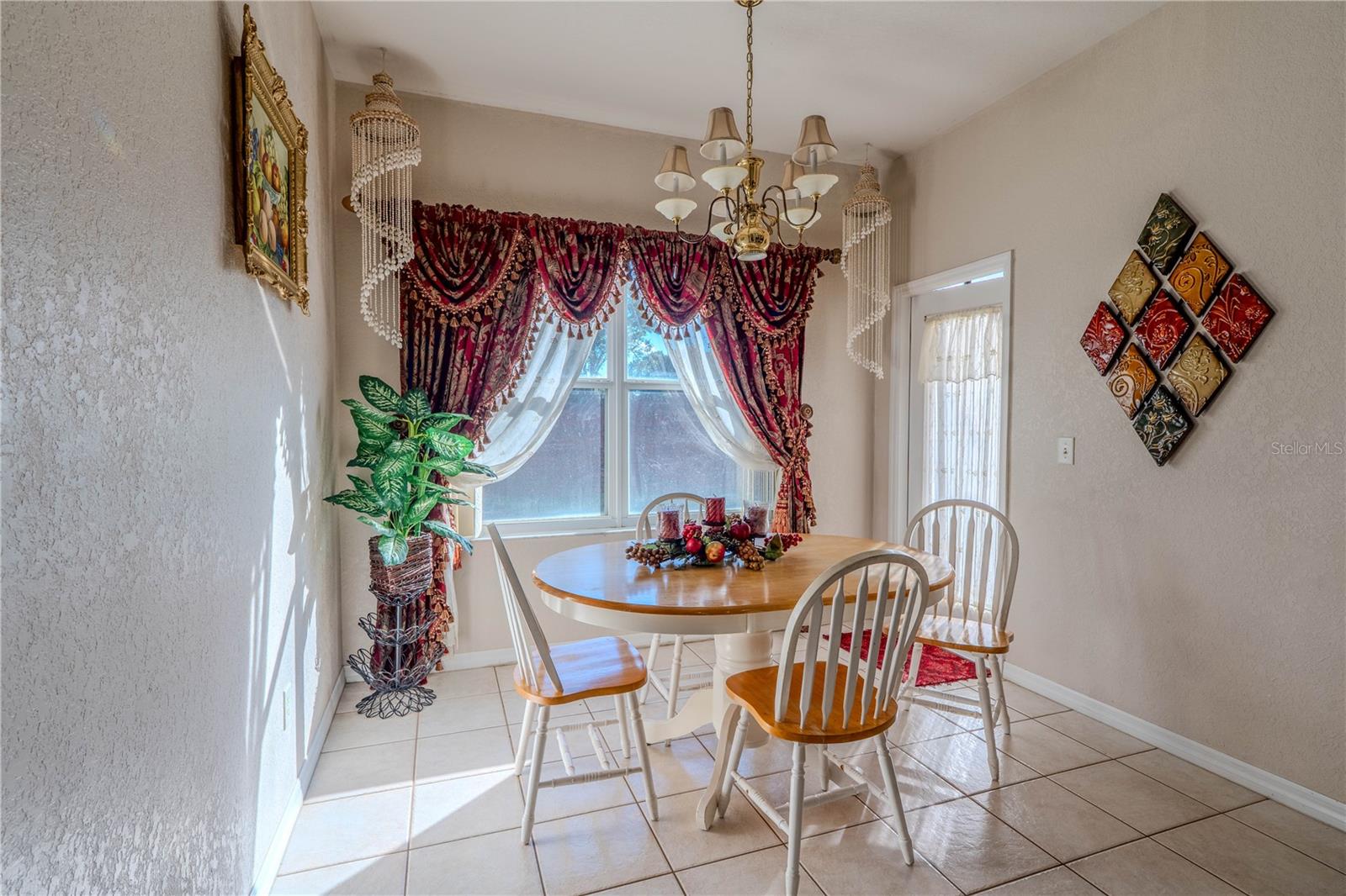 AMBERLEIGH 47/7 - Residential