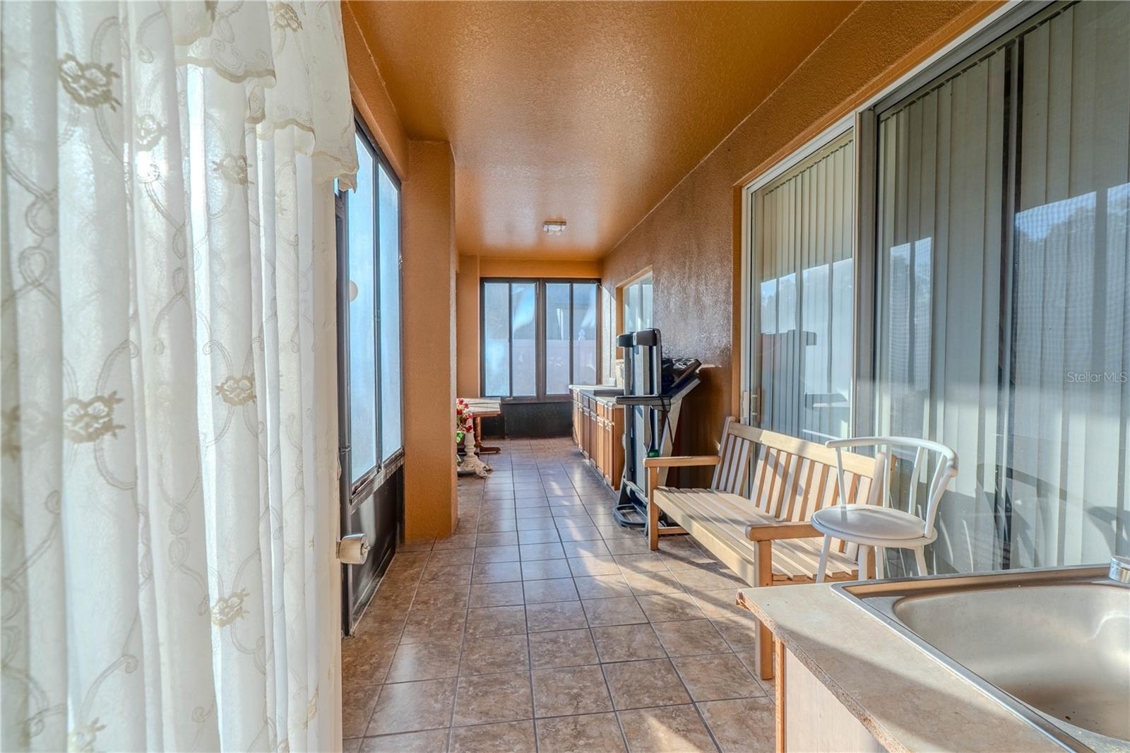 AMBERLEIGH 47/7 - Residential