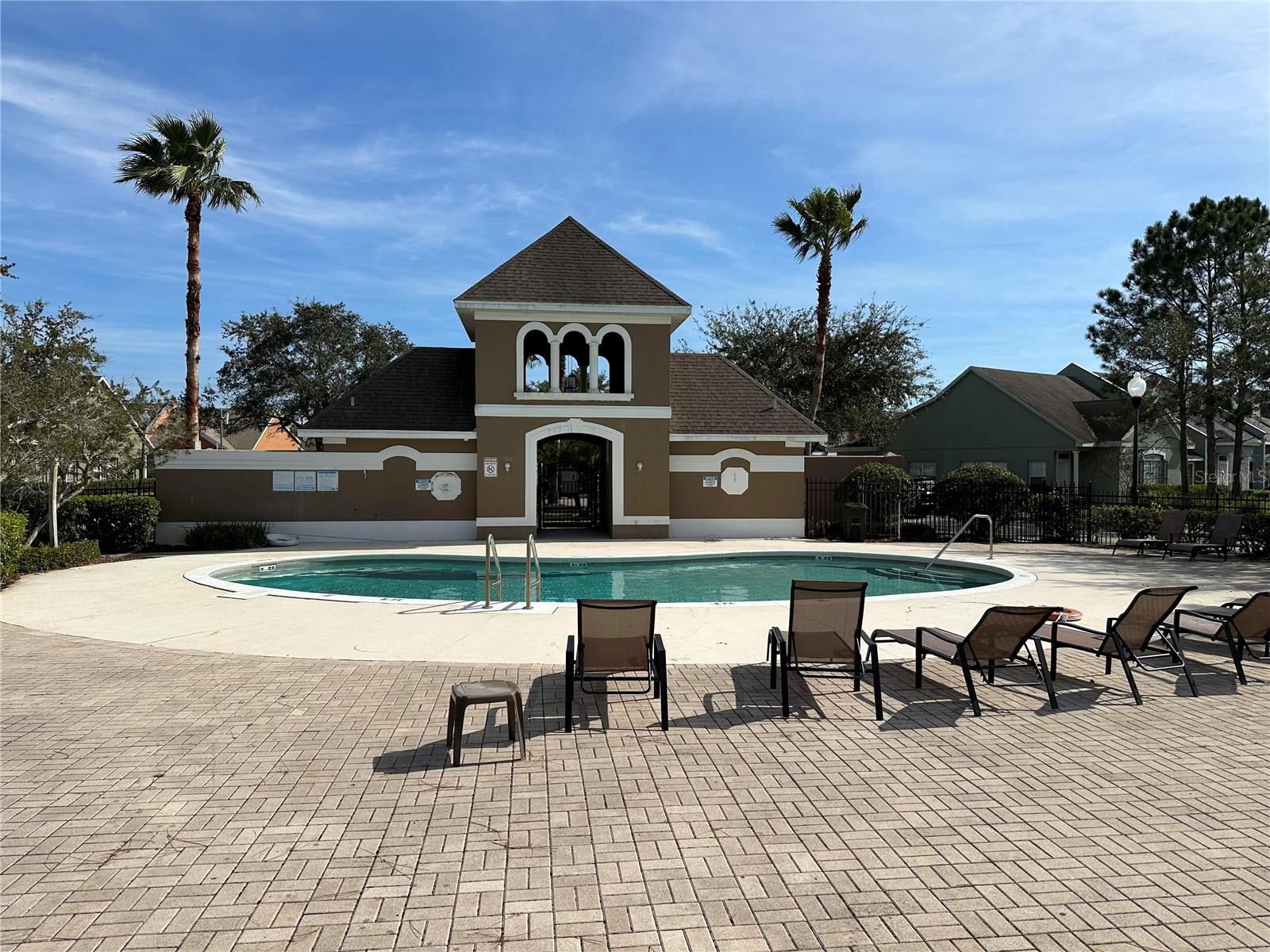 ISLAND WALK - Residential Lease