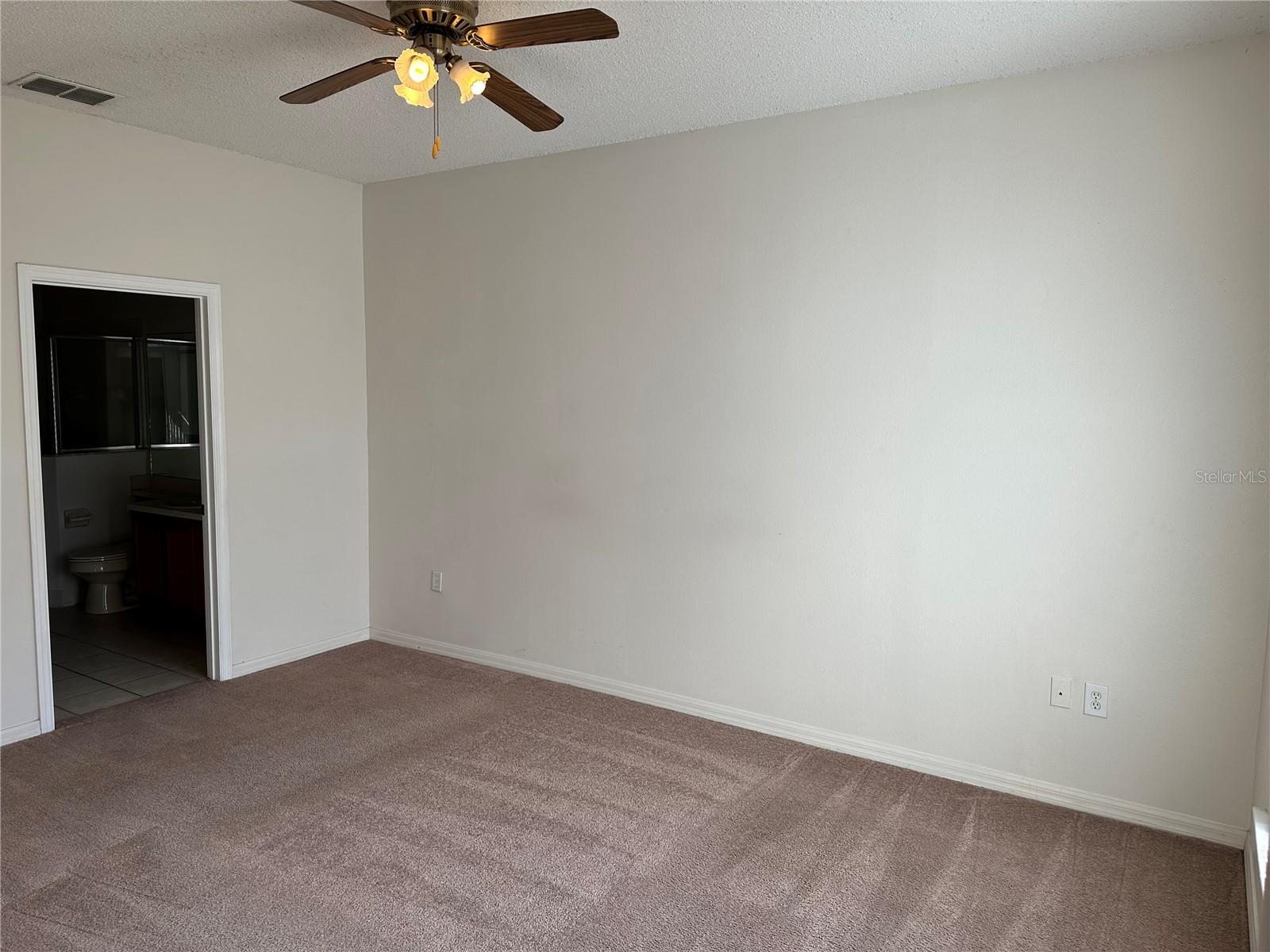 ISLAND WALK - Residential Lease