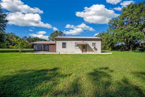 Photo of 21740 S County Road 325, Cross Creek, FL 32640 (MLS # OM699334)