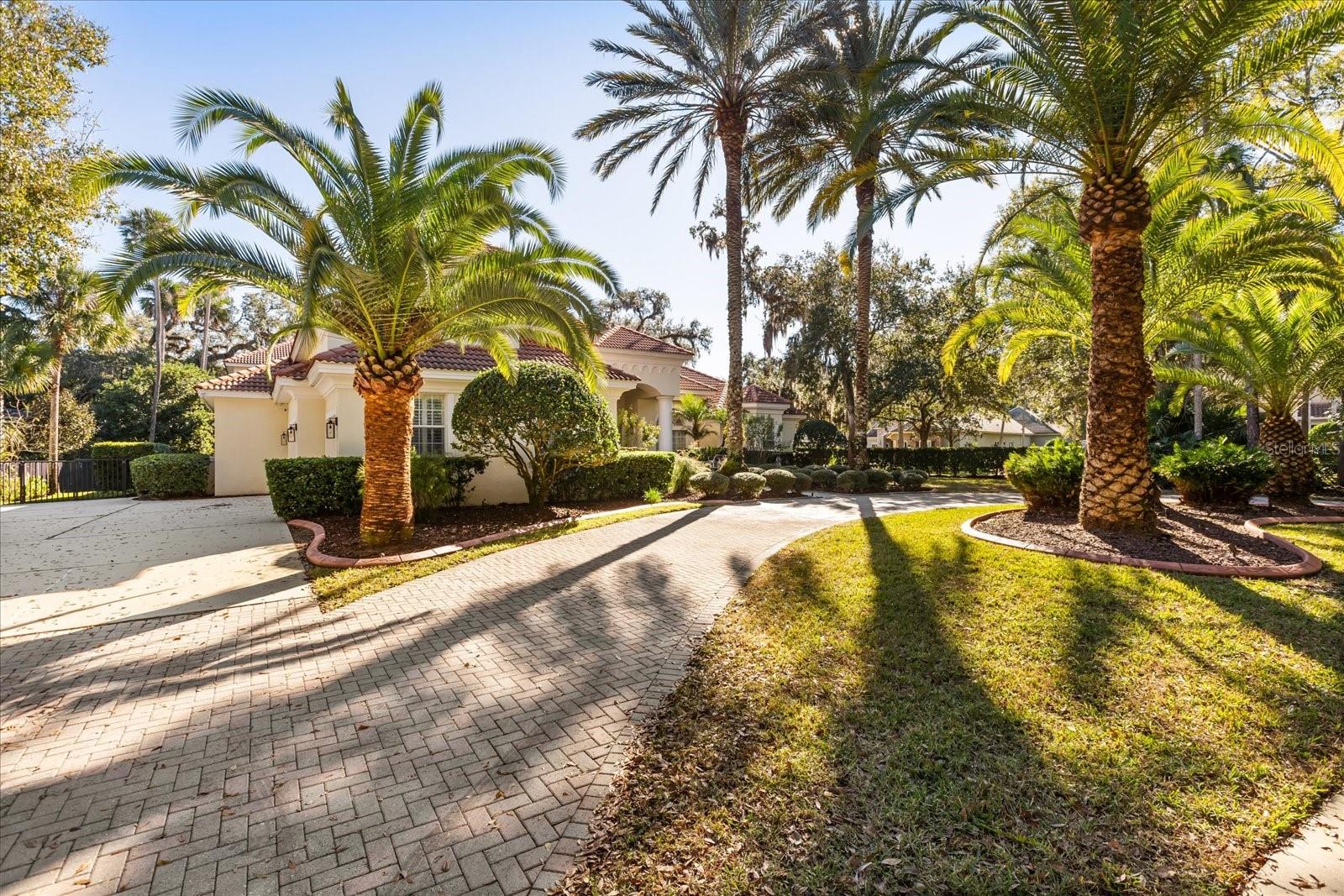 3311 HORSESHOE BEND COURT