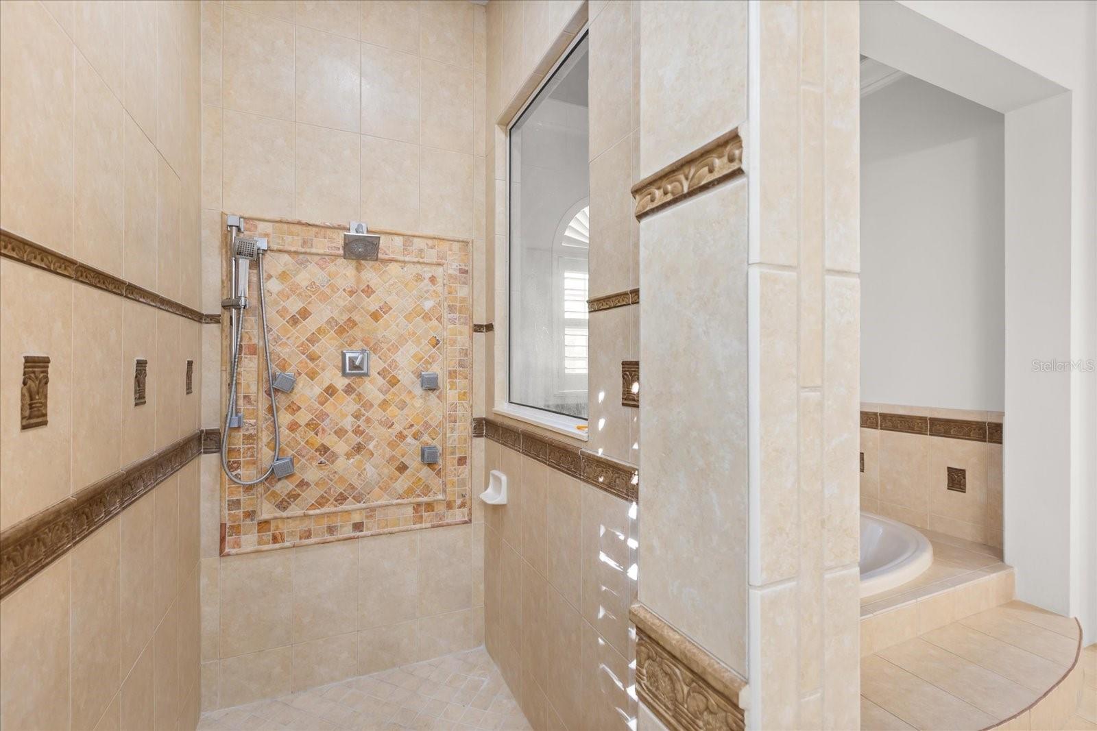 ALAQUA LAKES PH 3 - Residential