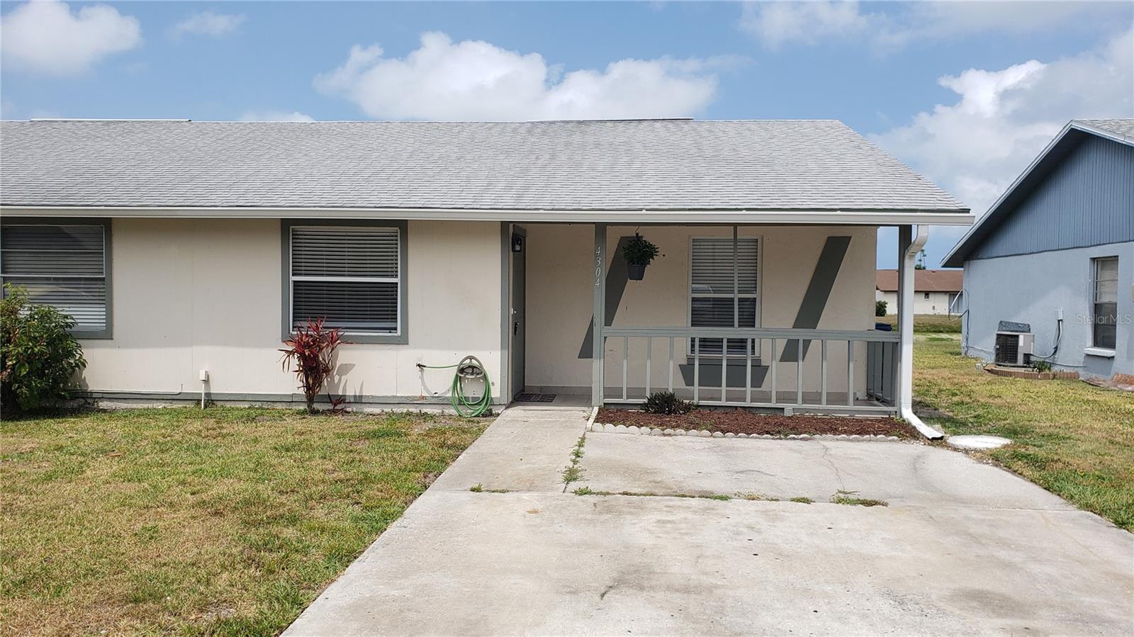 Outstanding opportunity to own a single floor condo in West Bradenton. The 2 bedroom 2 bath home has been freshly renovated with interior paint, new appliances (refrigerator, range and microwave). New bath vanities, fixtures and medicine cabinets in both bathrooms. New tub in guest bath and newly tiled shower in primary bath. Ceramic tile throughout the home (no carpet). The association fee covers roof, building exterior (not including windows), ground maintenance and exterior insurance. Great location close to all services and a short drive to our award winning beaches. Possible Owner financing available. Call today to set up your private showing.