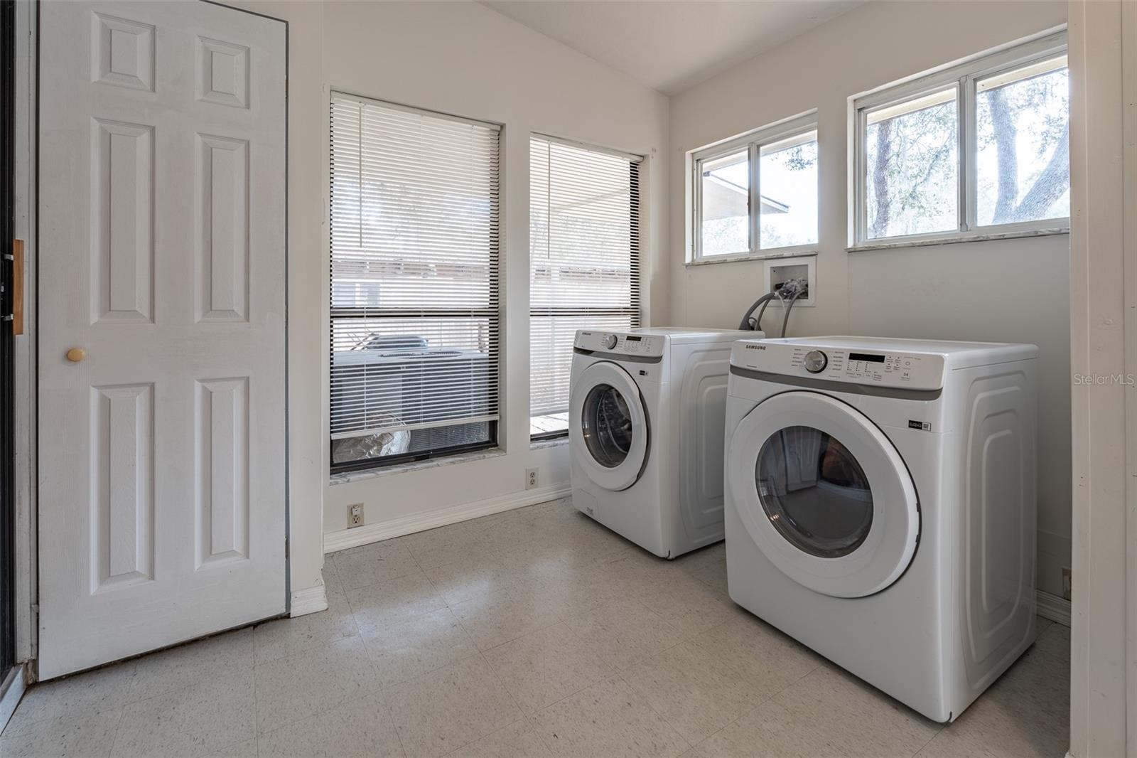 TIMBERLANE - Residential