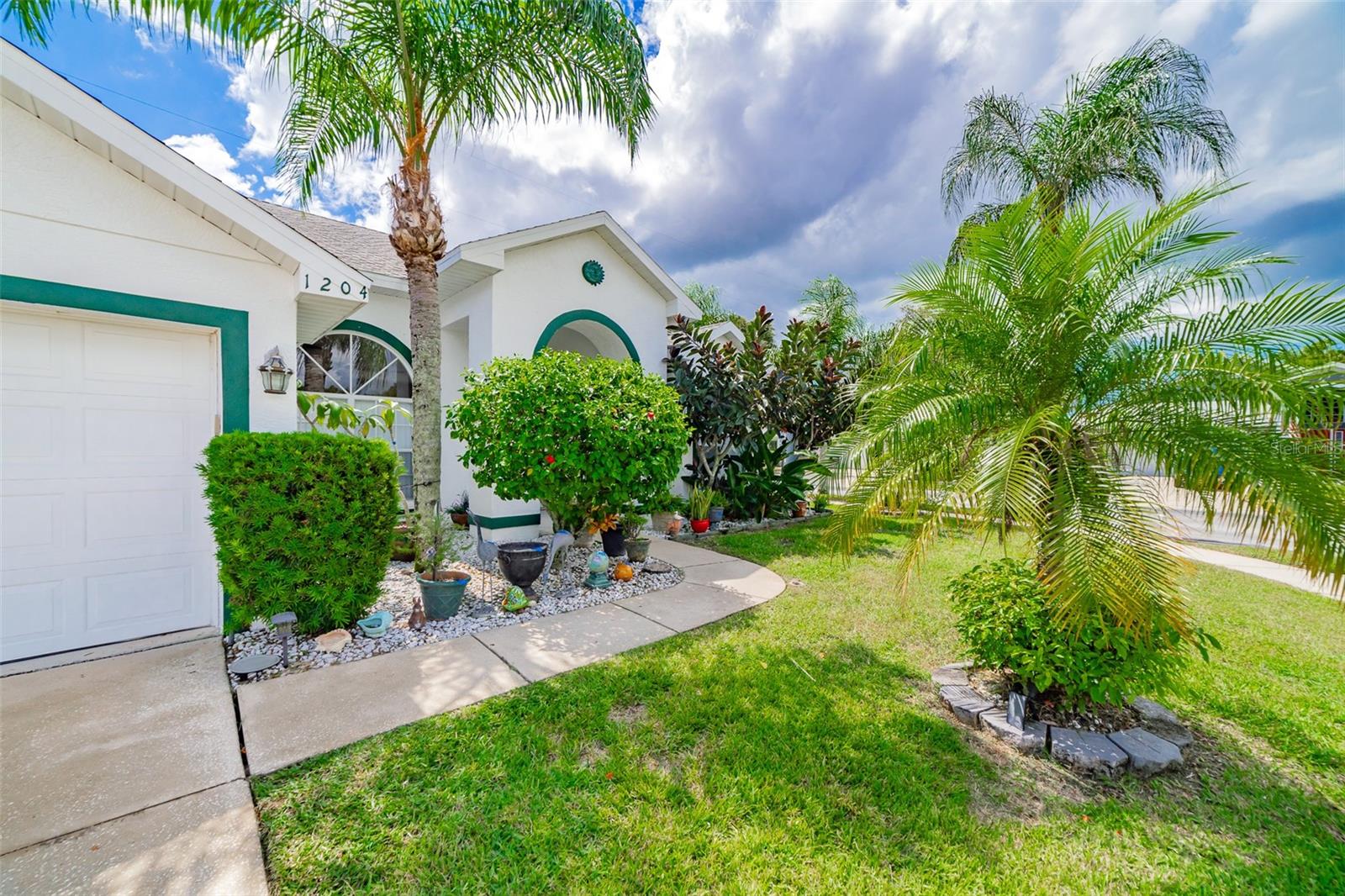 NORTH LAKE OF TARPON SPGS - PH 2 - Residential