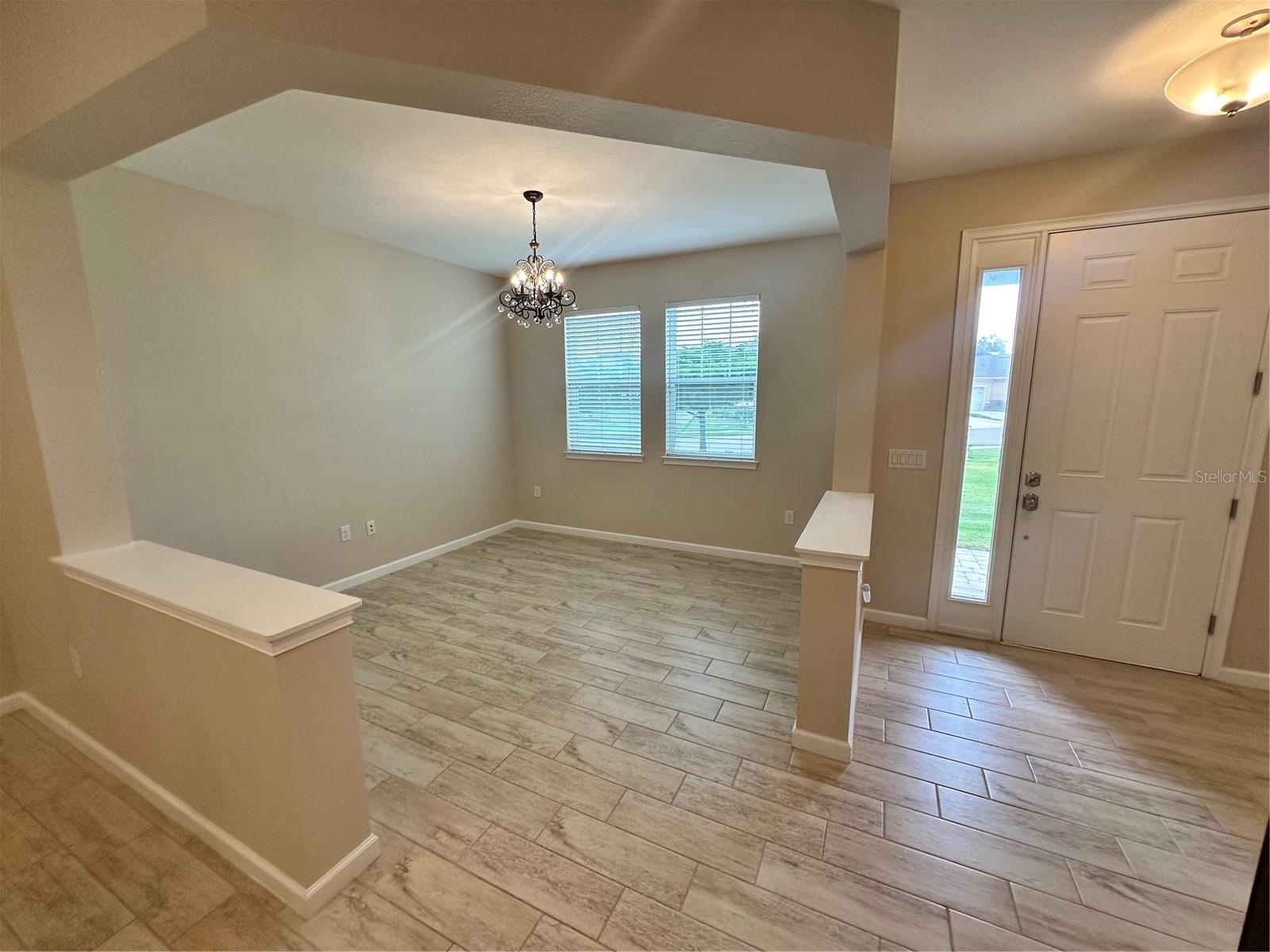 ENCLAVE/FRST LAKES - Residential Lease