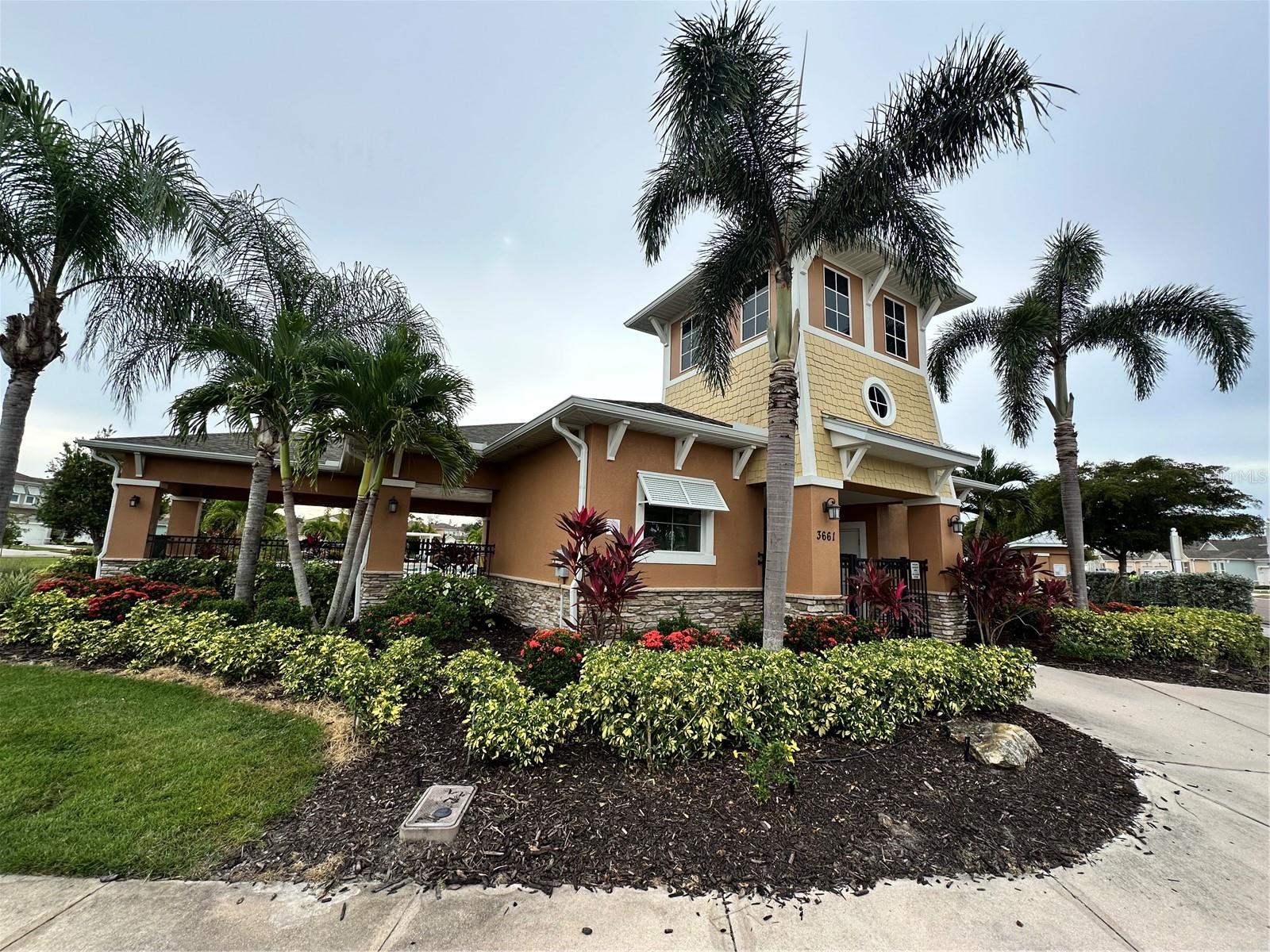 ENCLAVE/FRST LAKES - Residential Lease