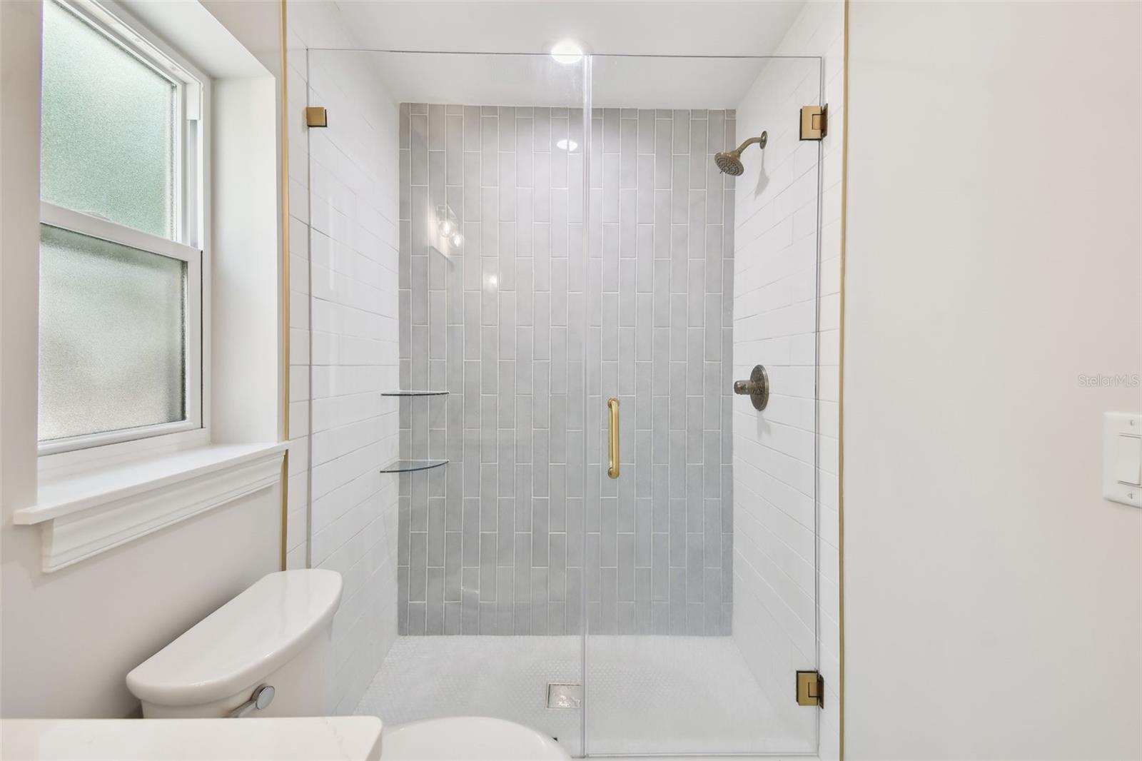 MAC DILL HEIGHTS - Residential