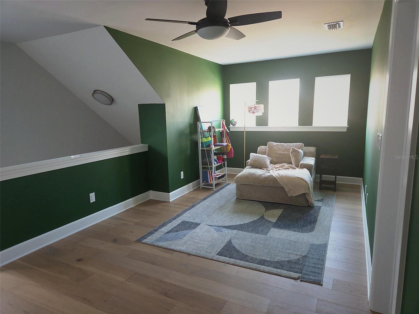 MAC DILL HEIGHTS - Residential