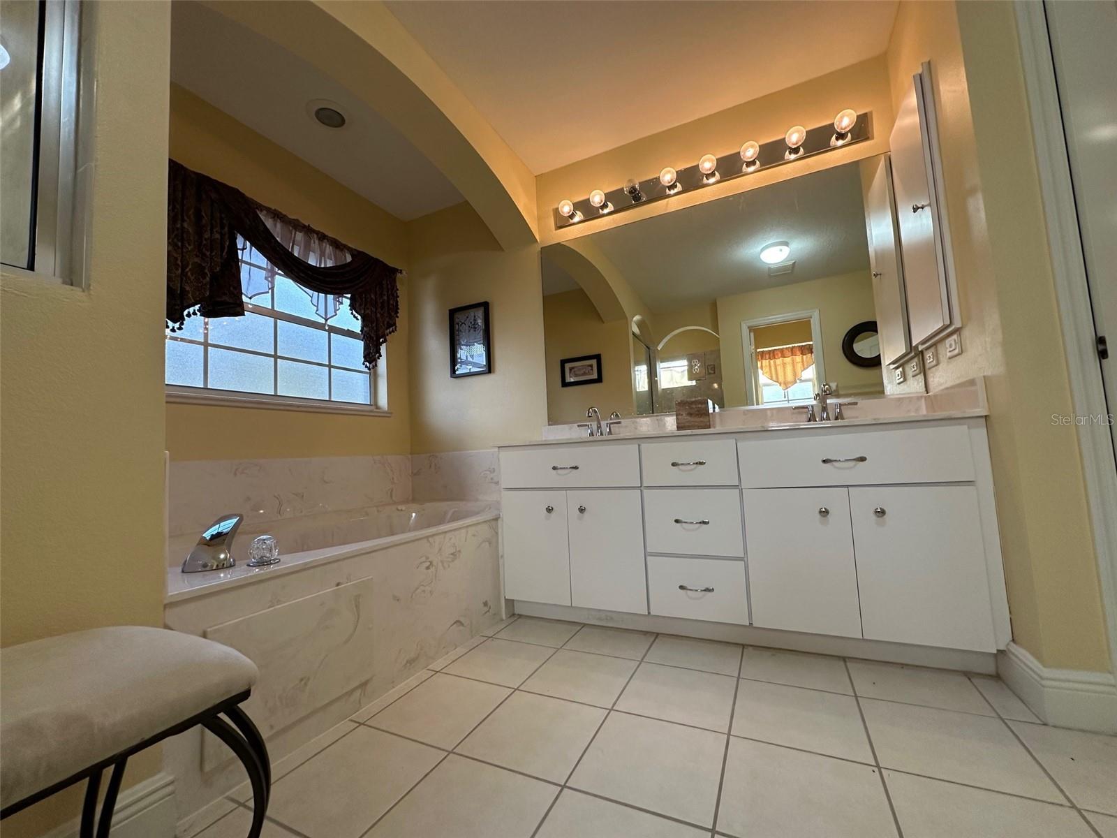 MARION OAKS 01 - Residential