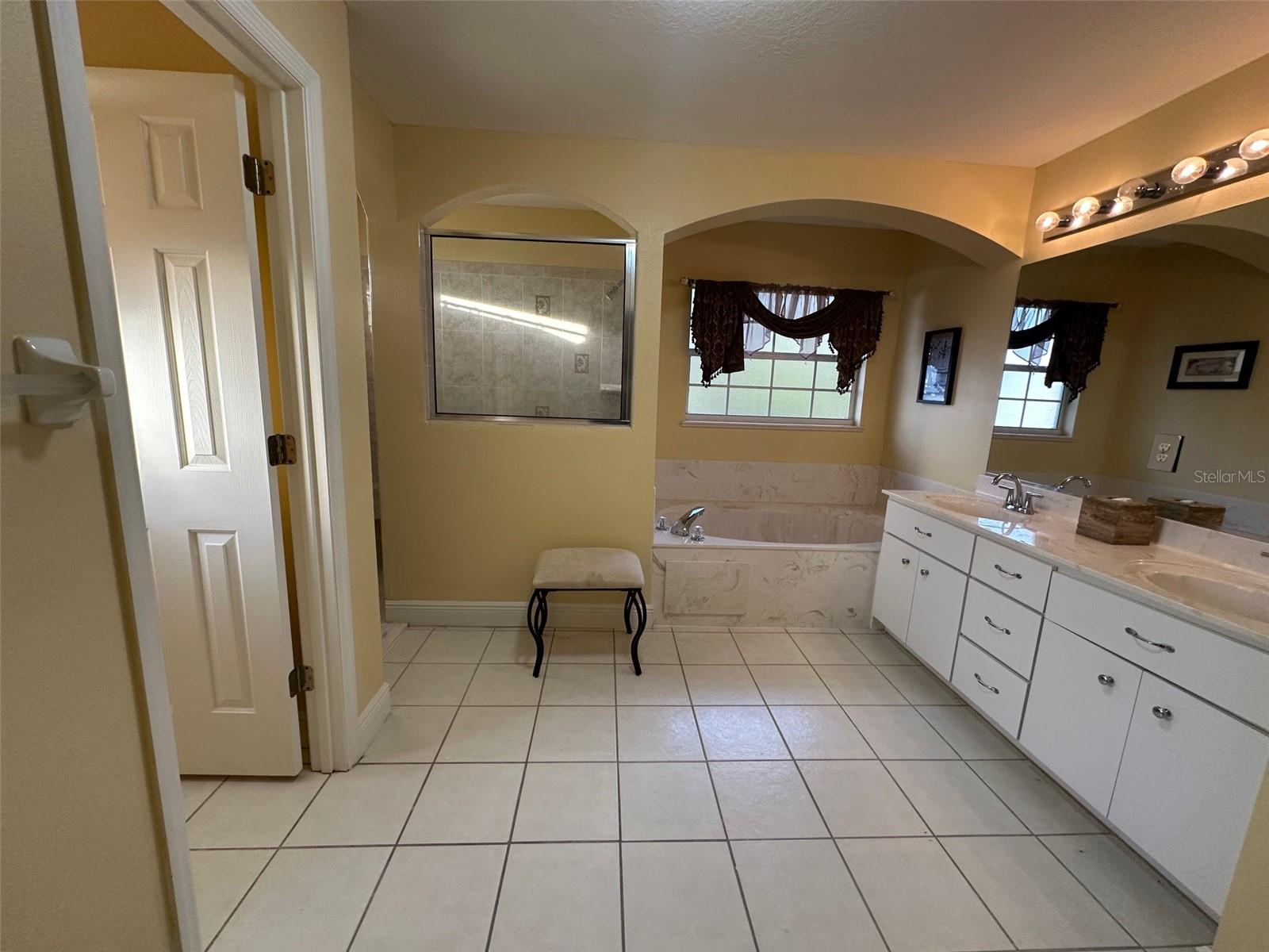 MARION OAKS 01 - Residential