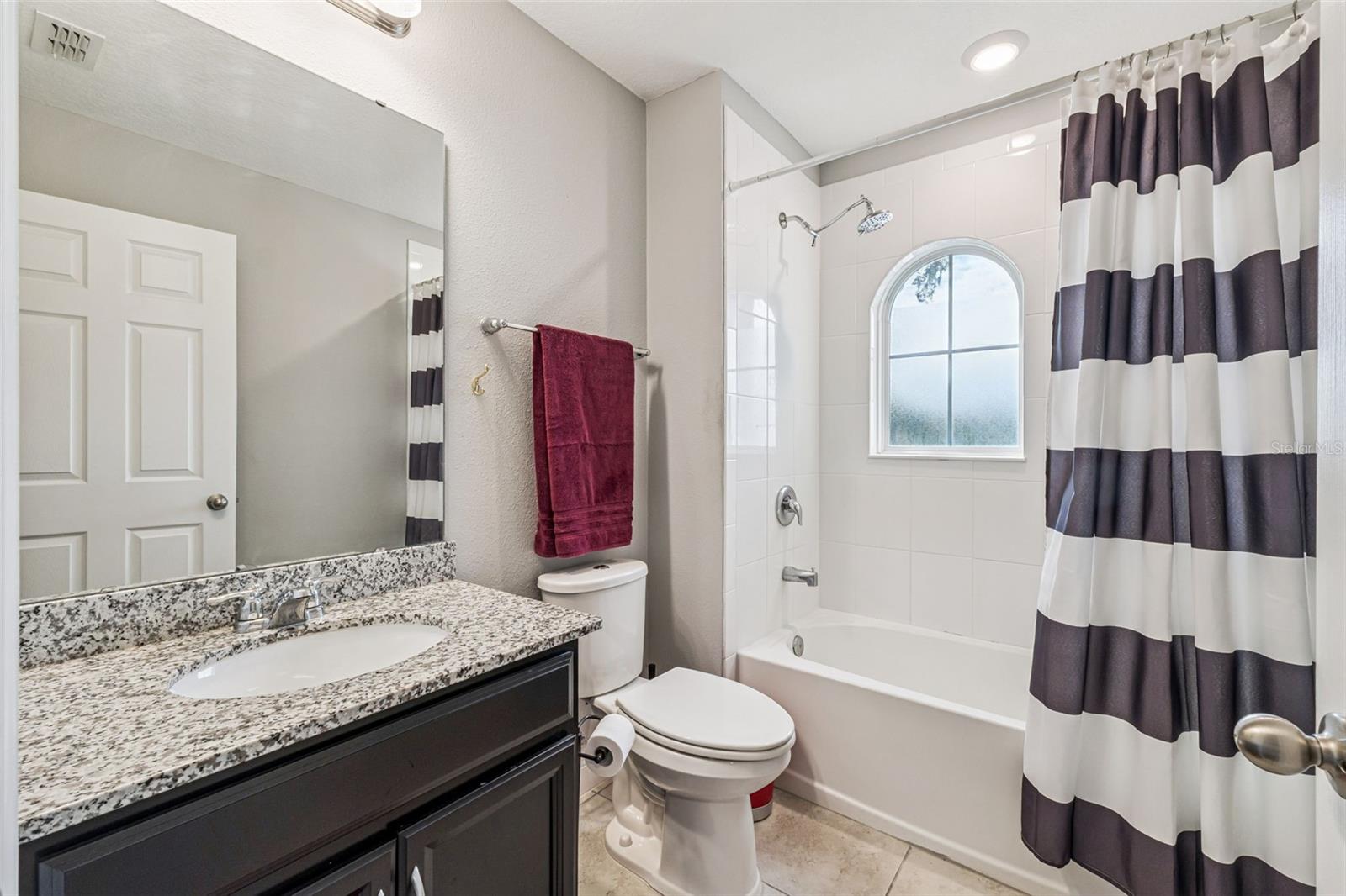 LOT 39 OAKMONT RESERVE PB 81 PGS 60-61 - Residential