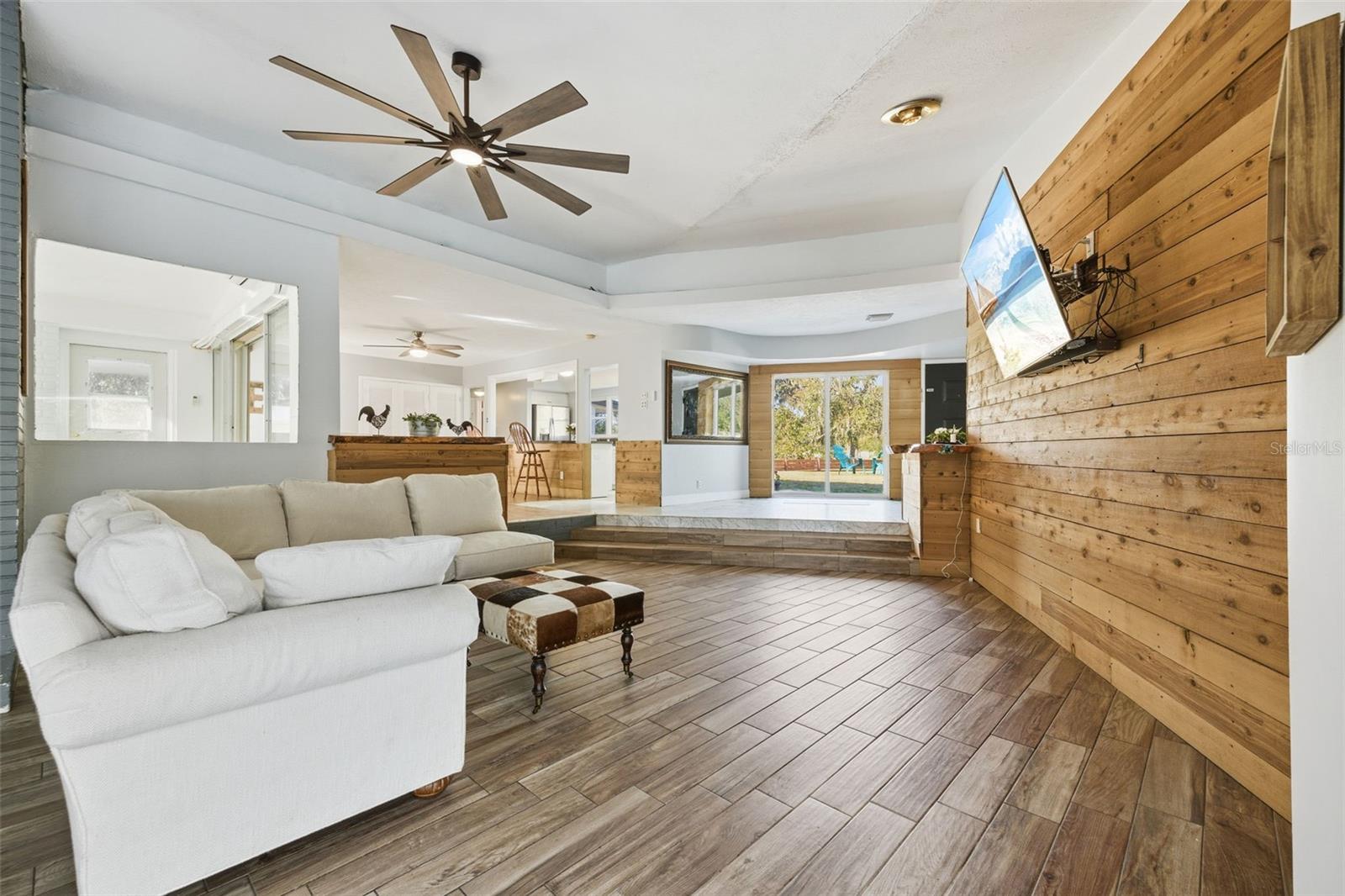 WARREN ESTATES - Residential