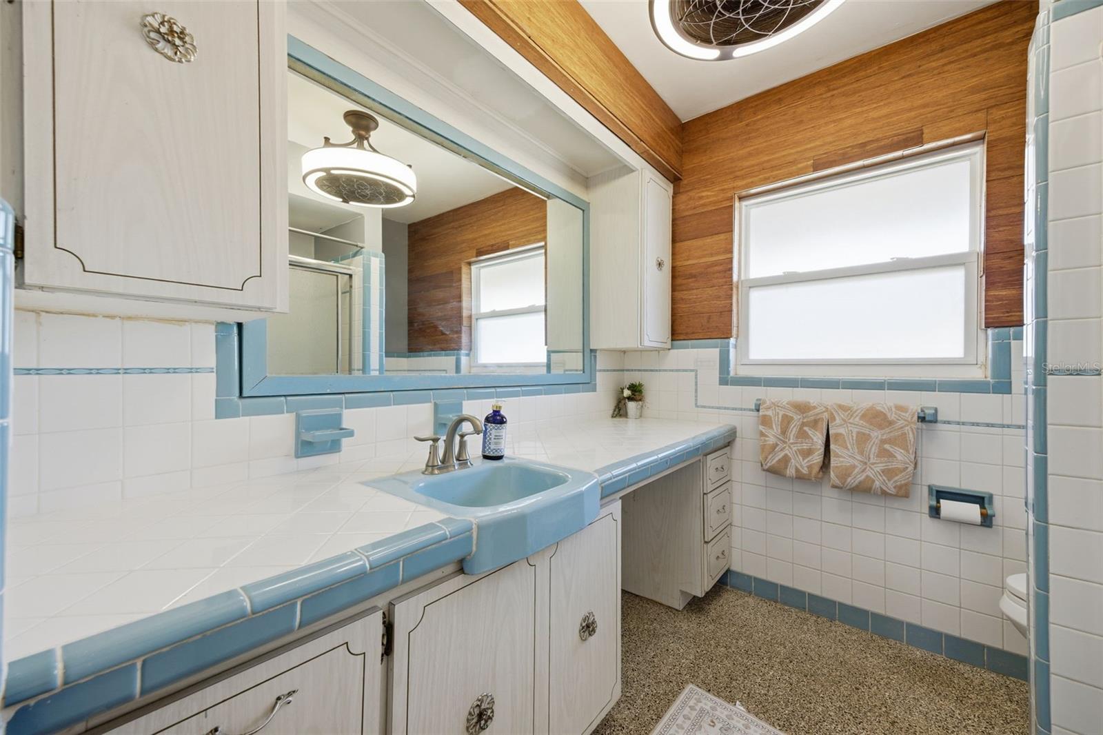 WARREN ESTATES - Residential