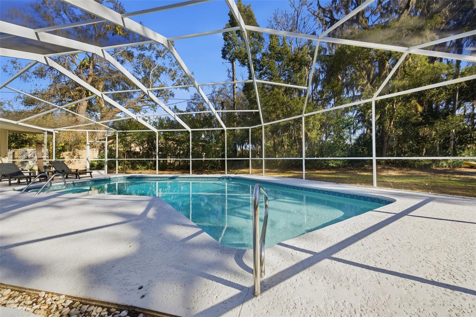 WARREN ESTATES - Residential