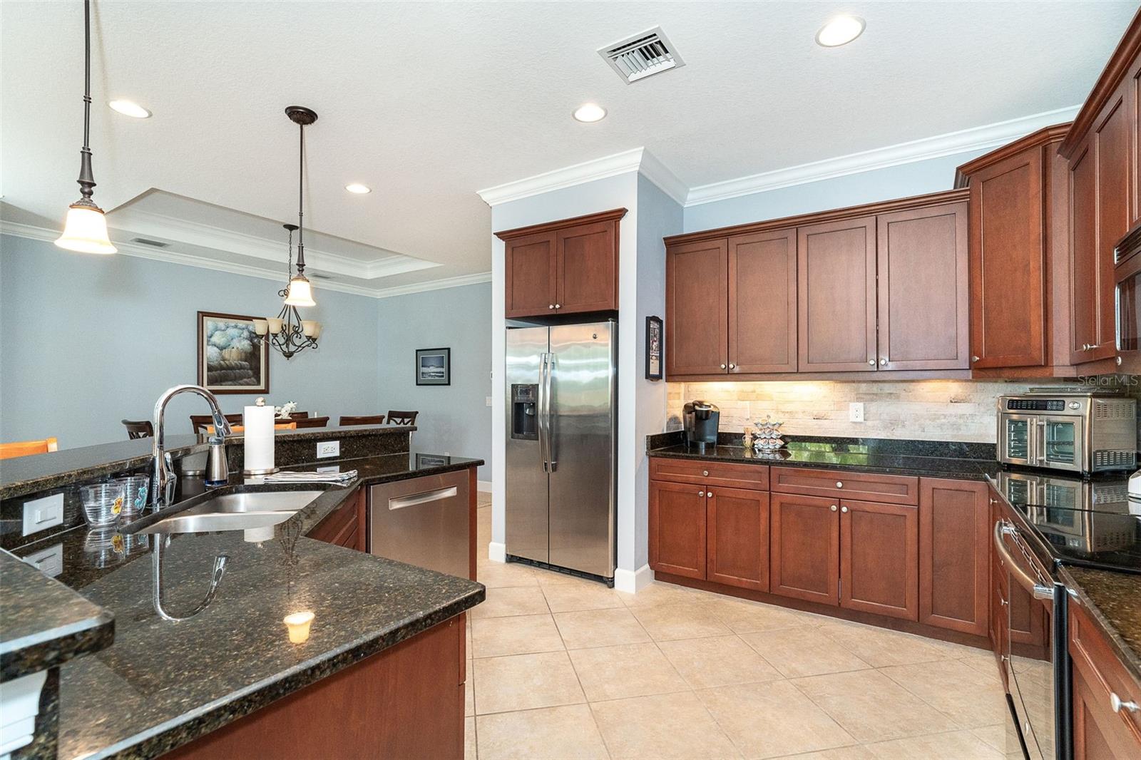 GRAND OAKS - Residential