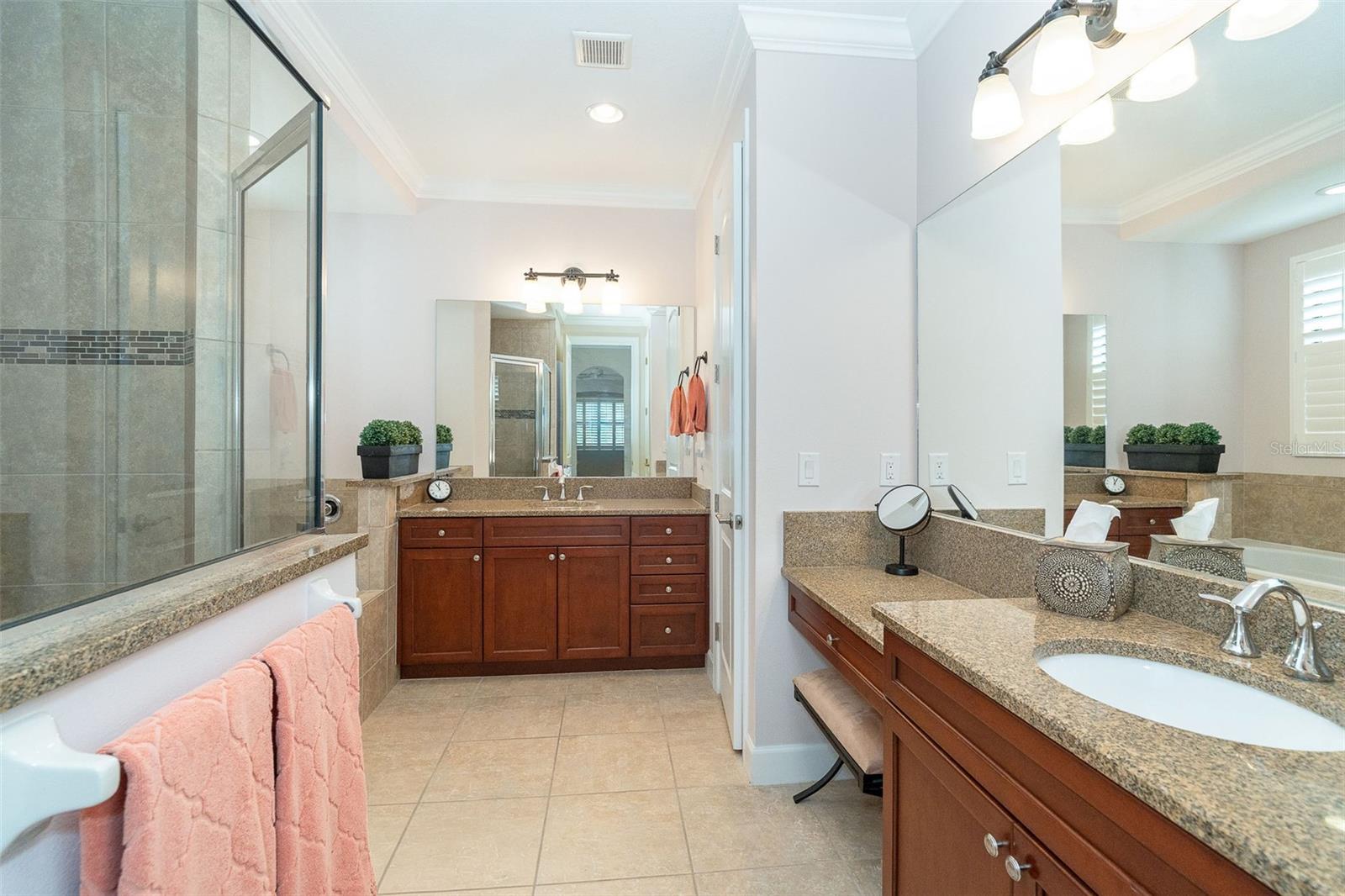 GRAND OAKS - Residential